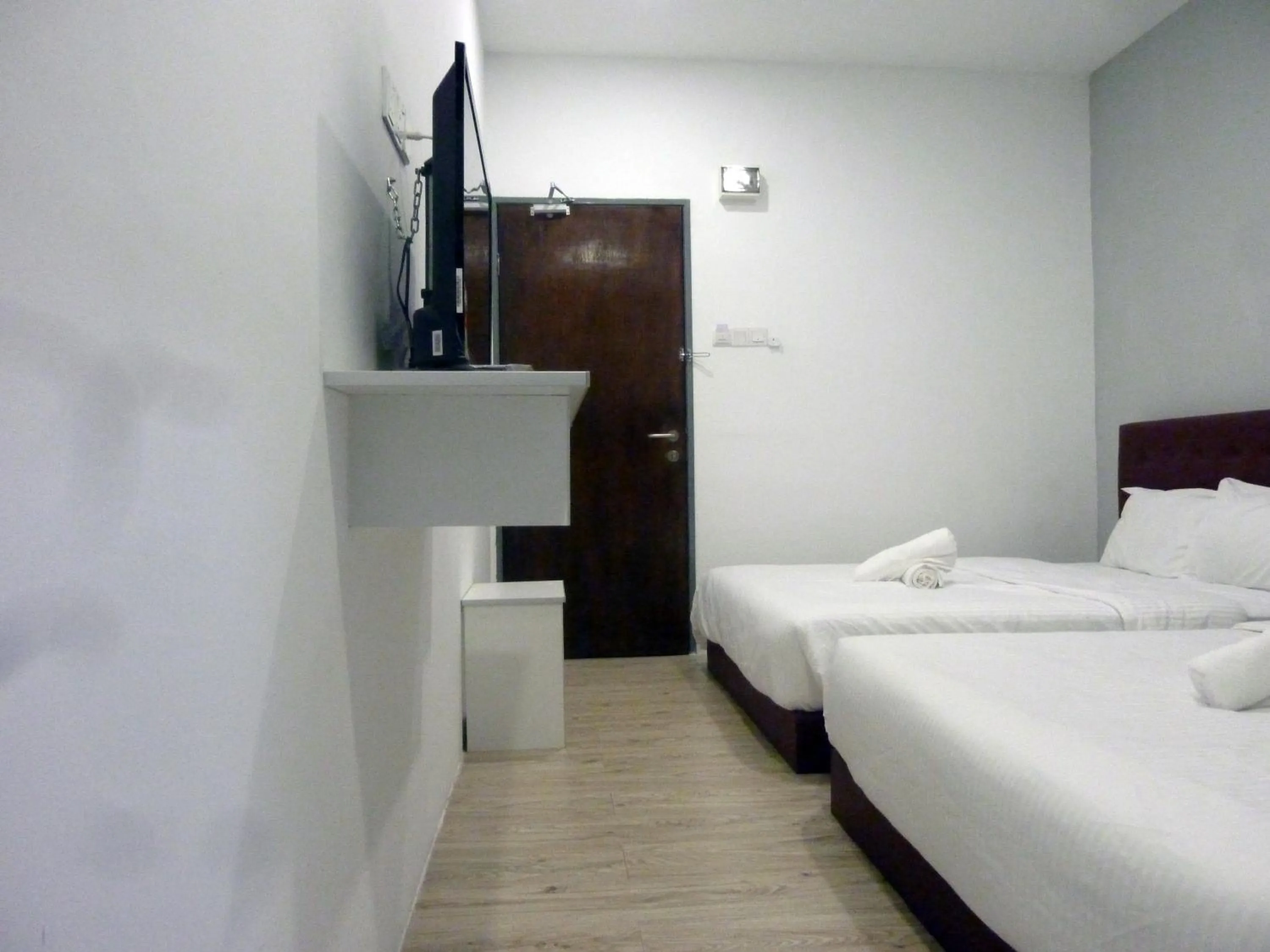 On site, Bed in The b'Hotel