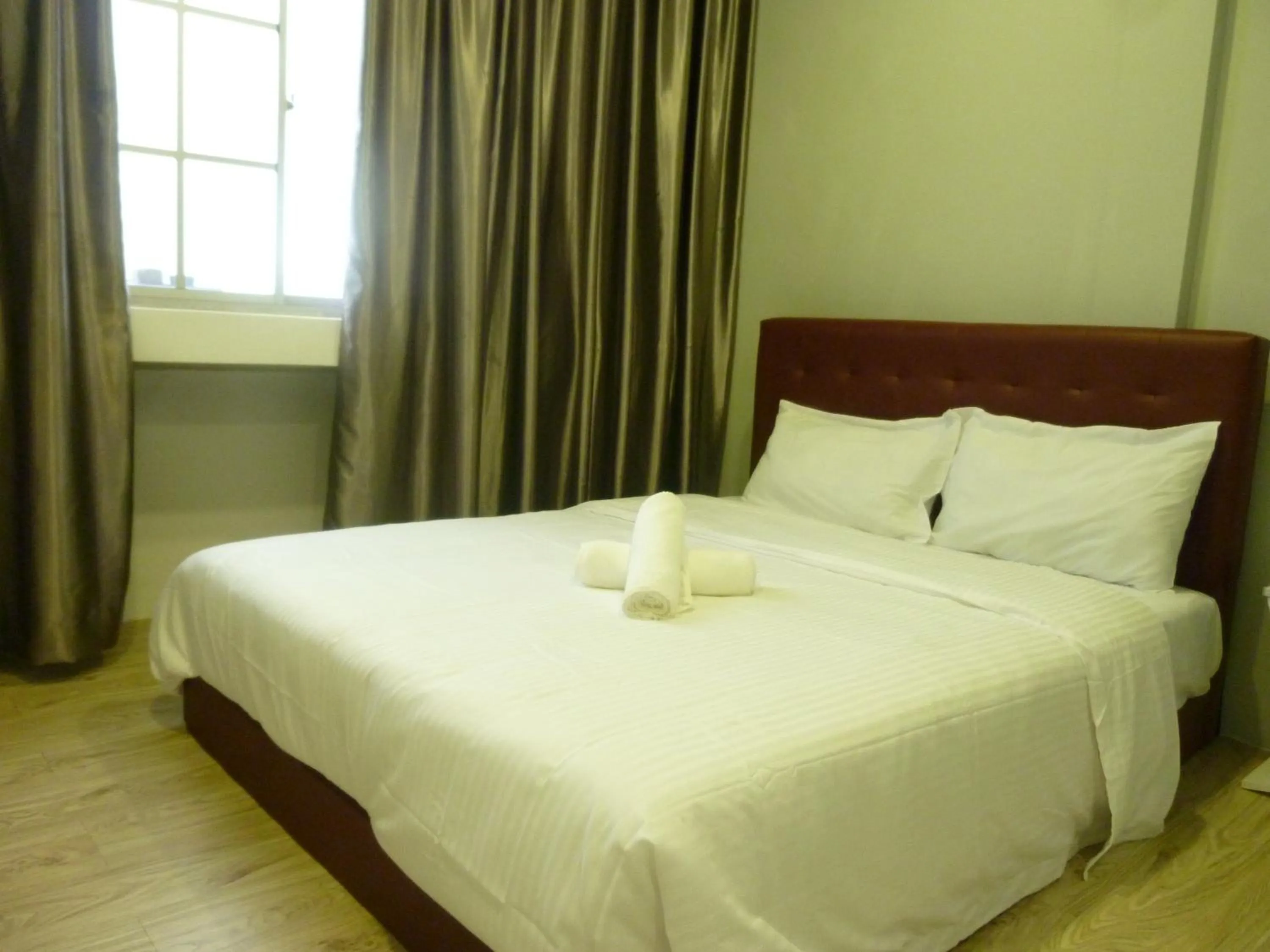 Day, Bed in The b'Hotel