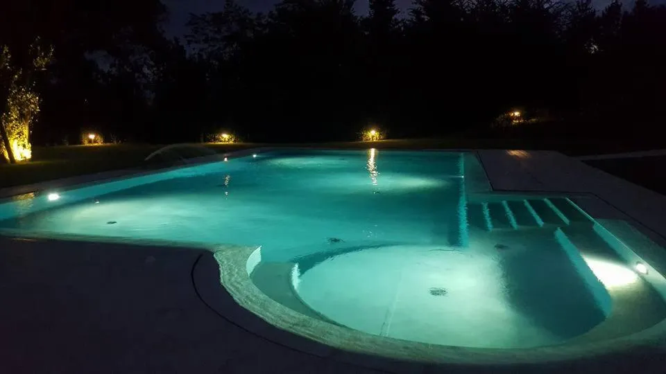 Swimming pool in Villa Anitori Prestige Relais & Spa