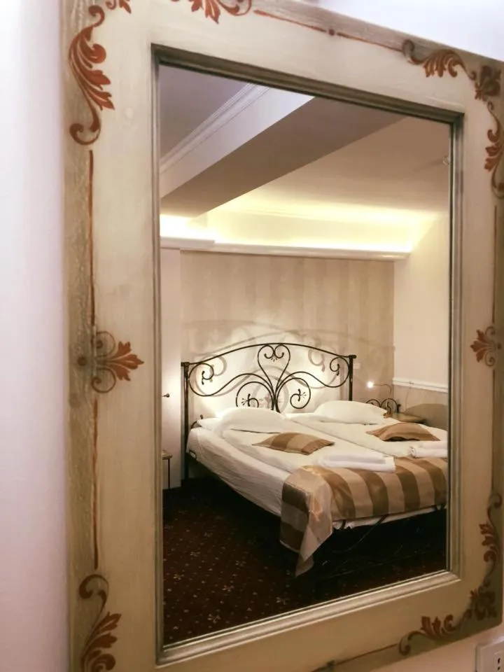 Bed in Hotel Aviator Boutique