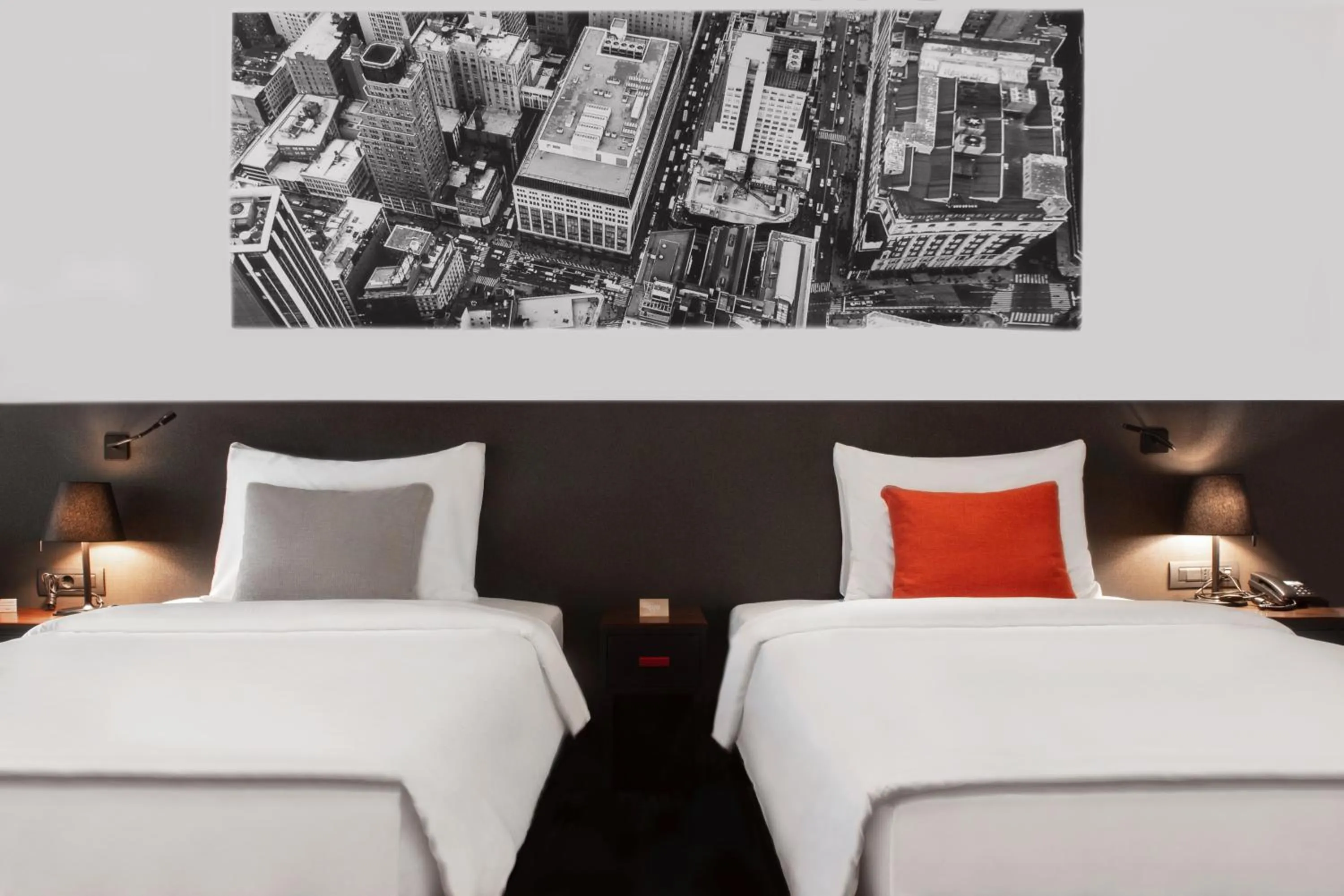 Bedroom, Bed in CUE Podgorica