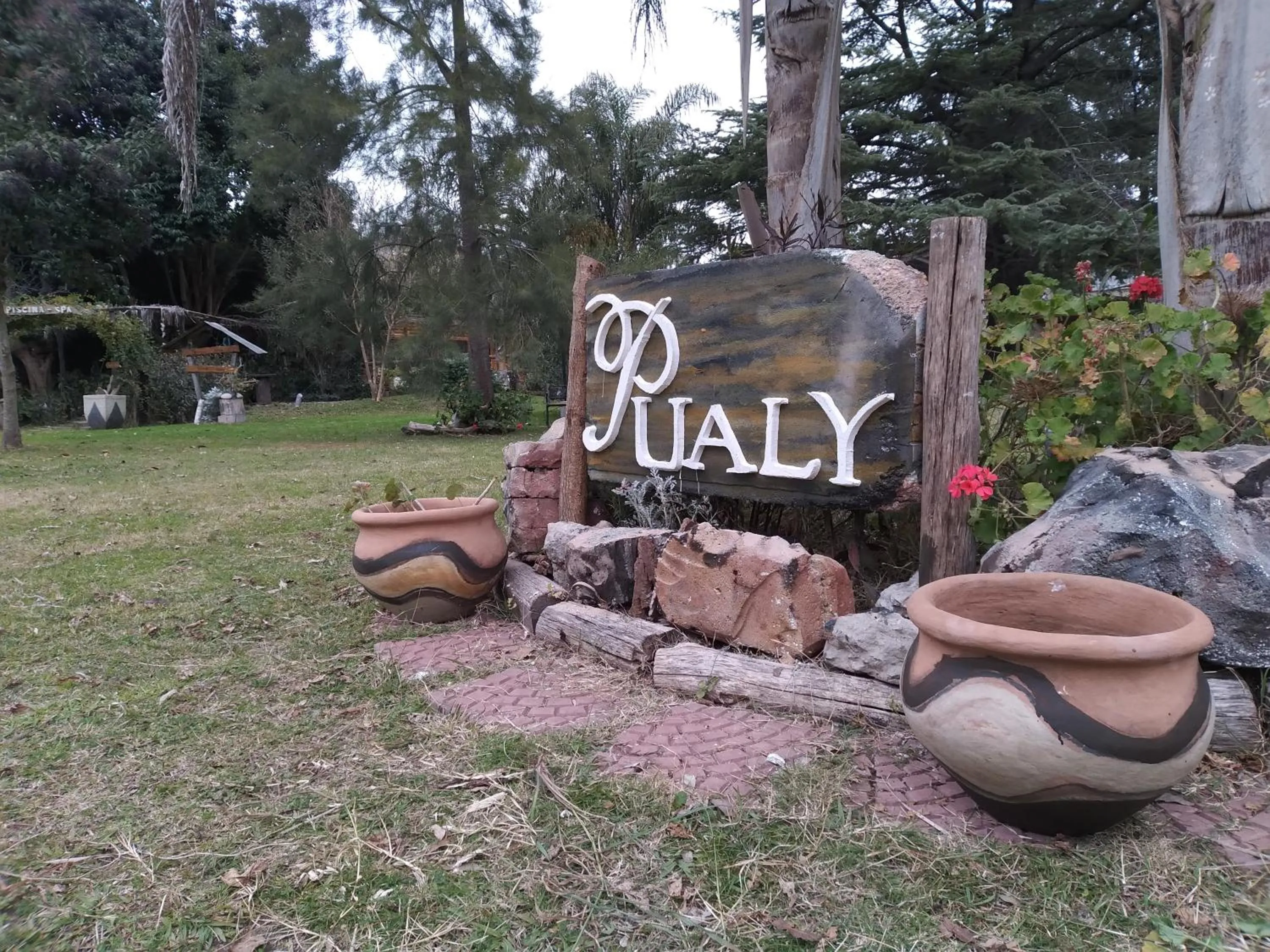 Garden in Pualy Resort & Spa