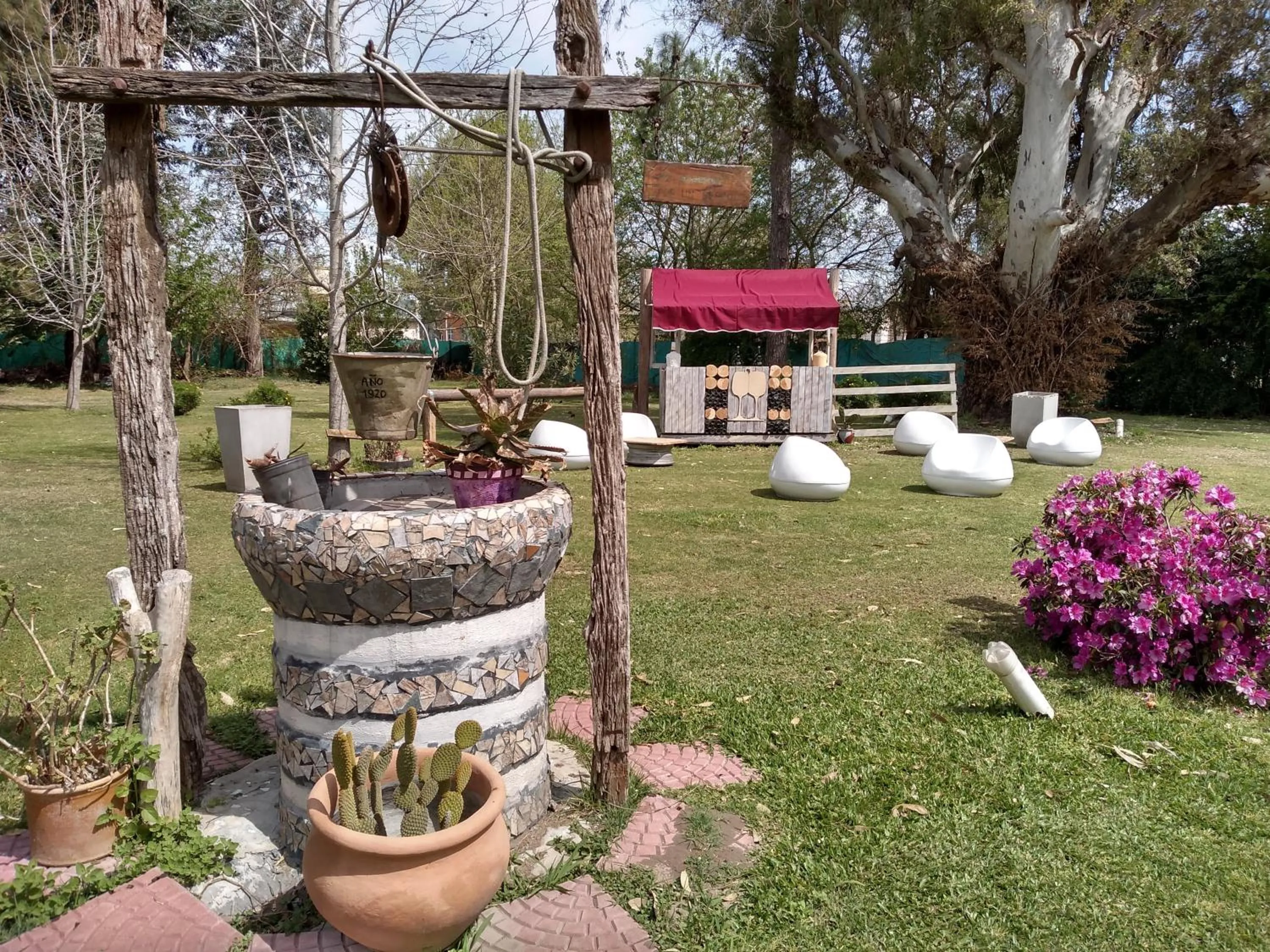 Garden view in Pualy Resort & Spa