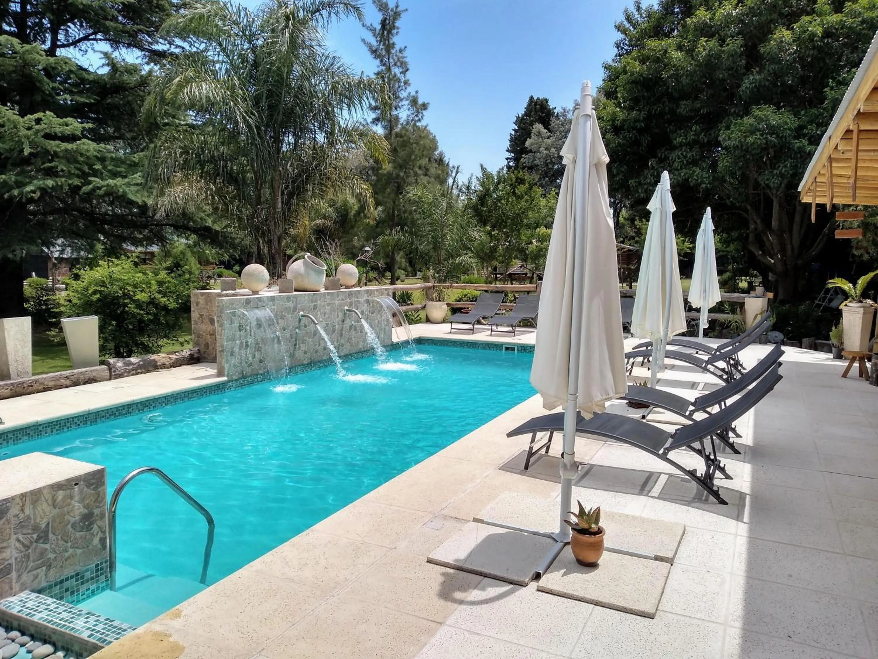 Solarium in Pualy Resort & Spa