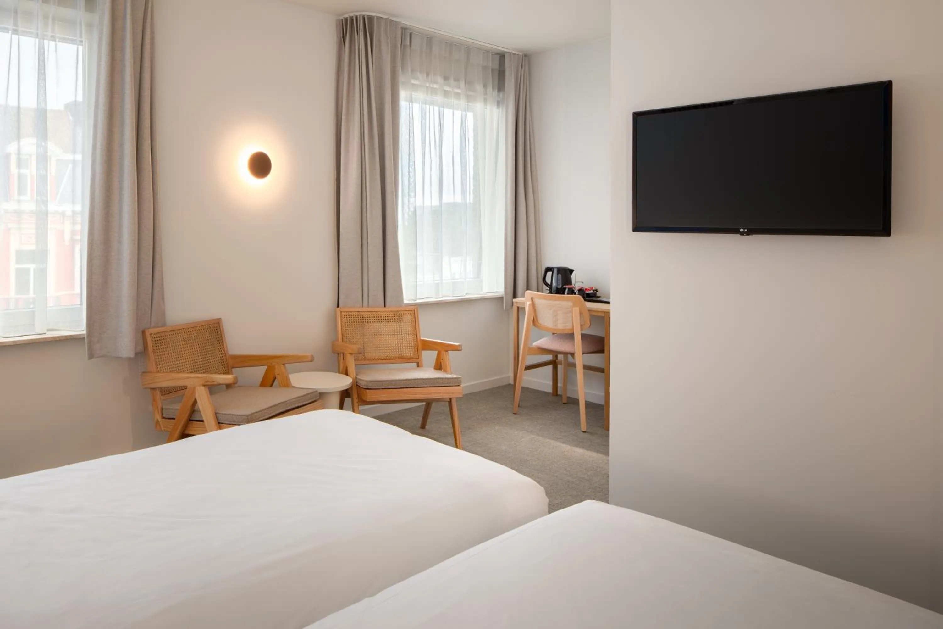 TV and multimedia, Bed in Hotel Chamade