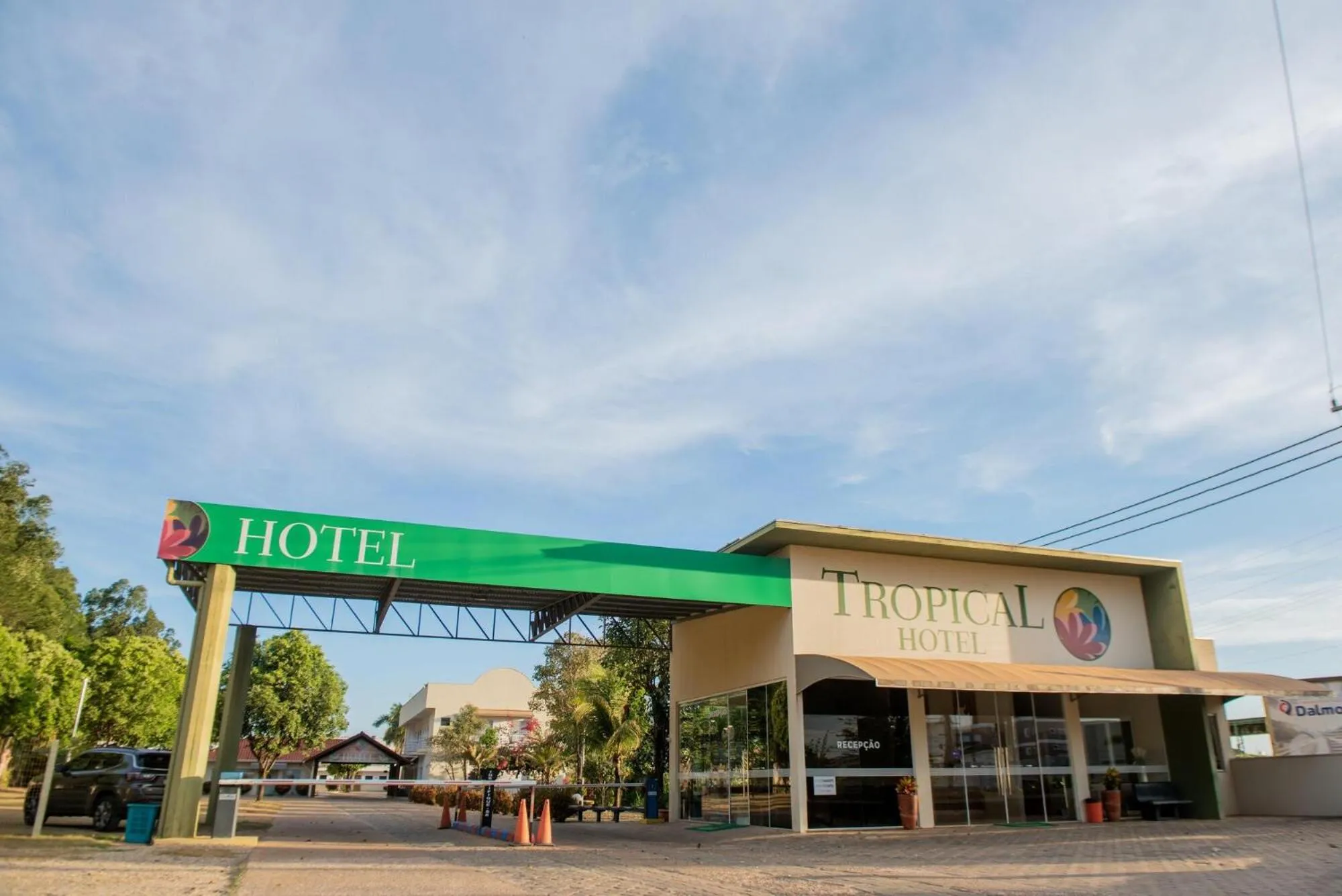 Day in Hotel Tropical Garden