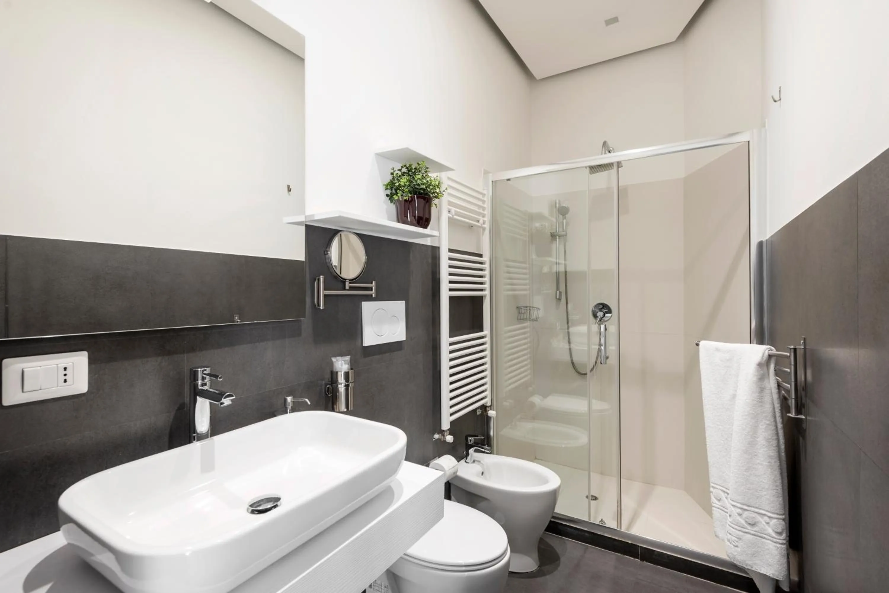 Bathroom in Maison Piazza Cavour