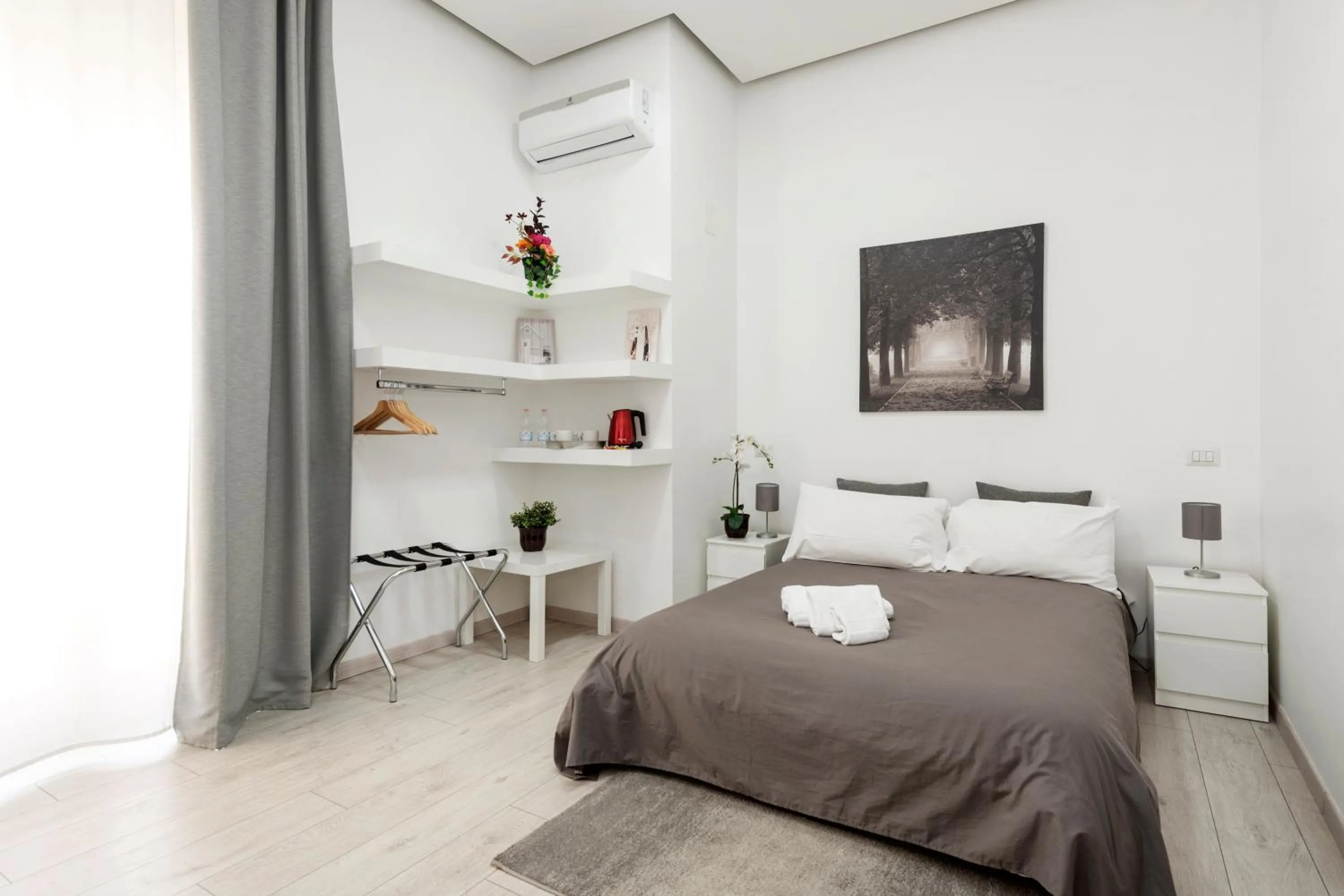 Bedroom, Bed in Maison Piazza Cavour