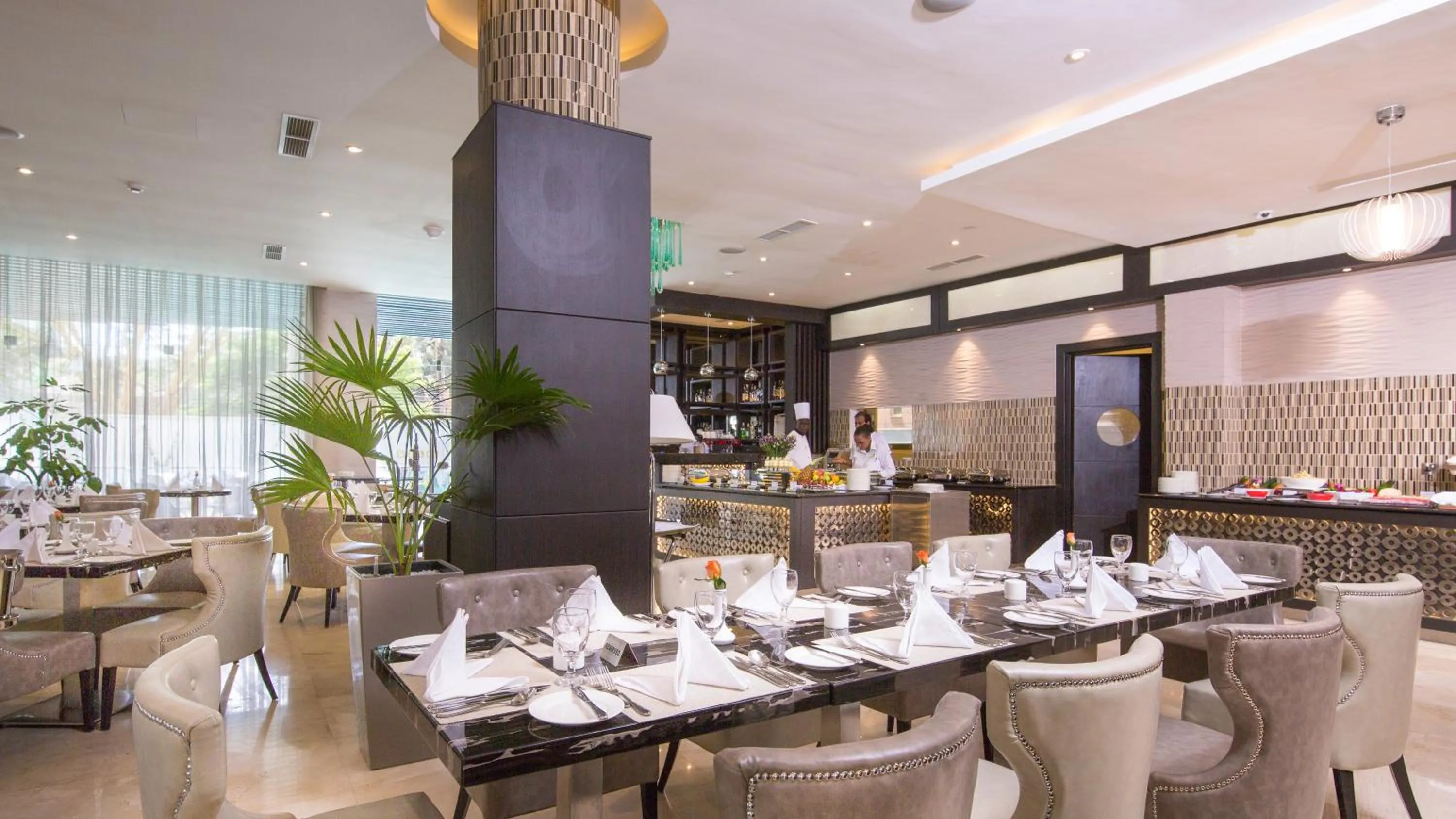 Food and drinks in Royal Canaan Nairobi Hotel