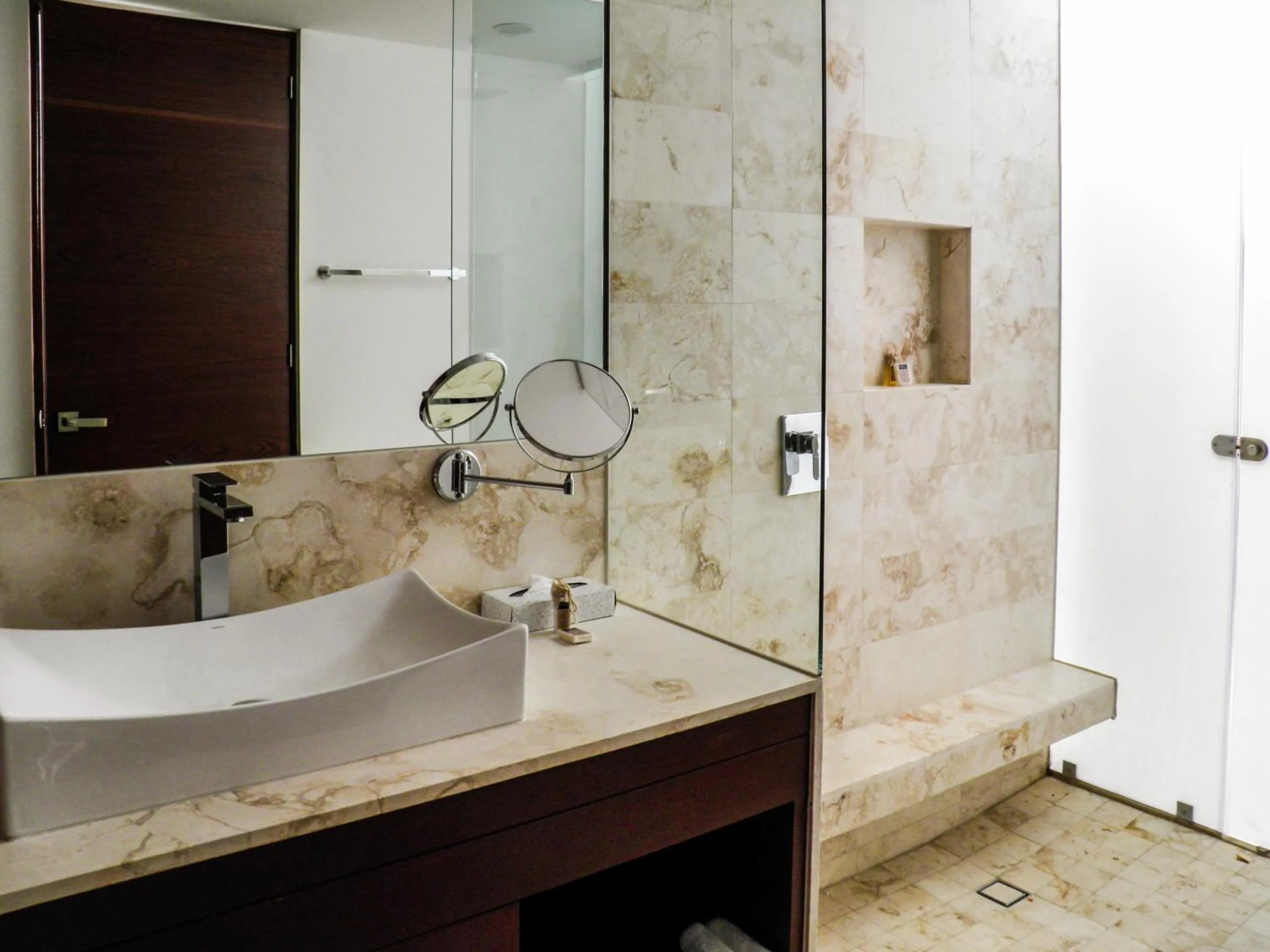 Bathroom in Anah Tulum