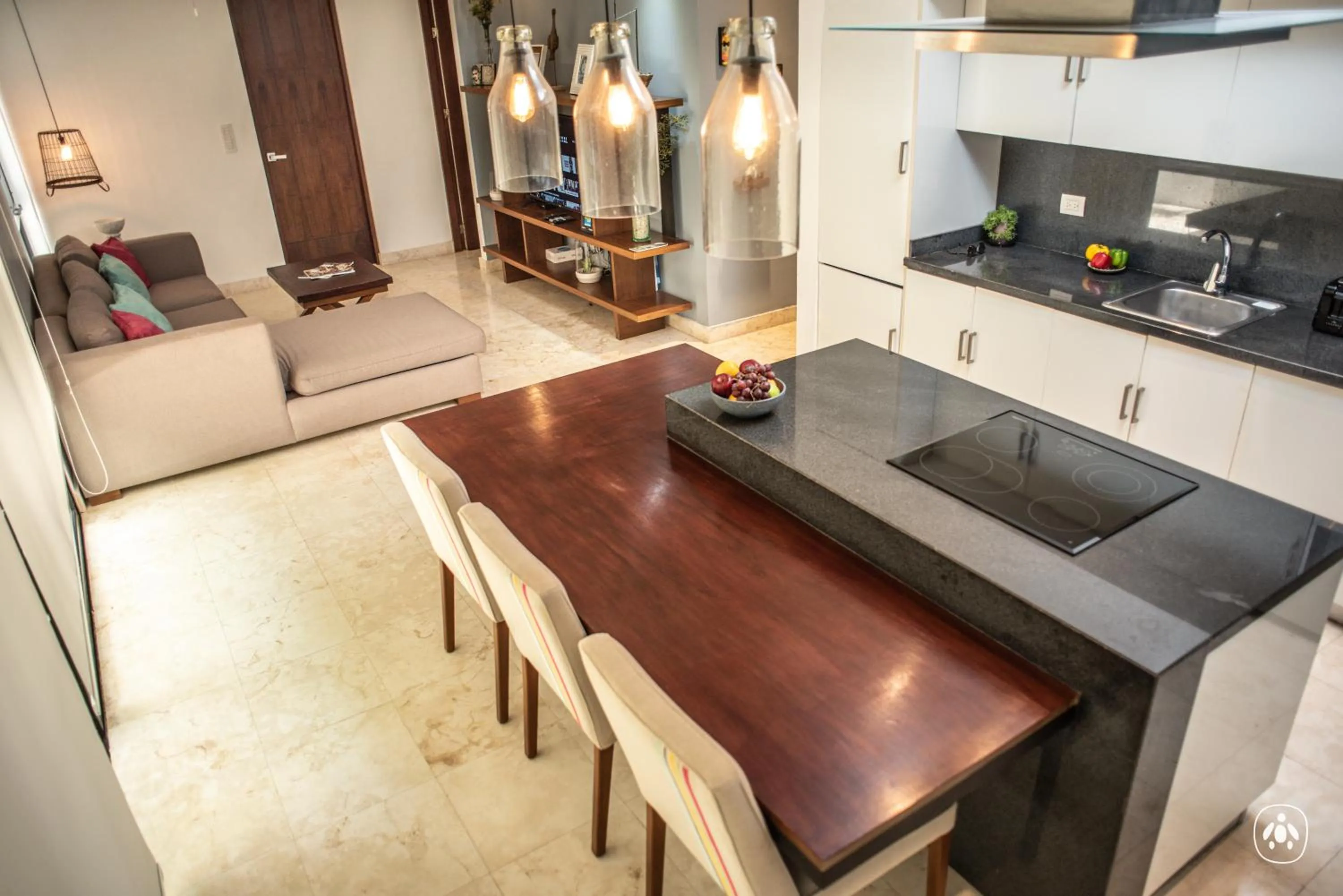 Kitchen or kitchenette in Anah Tulum