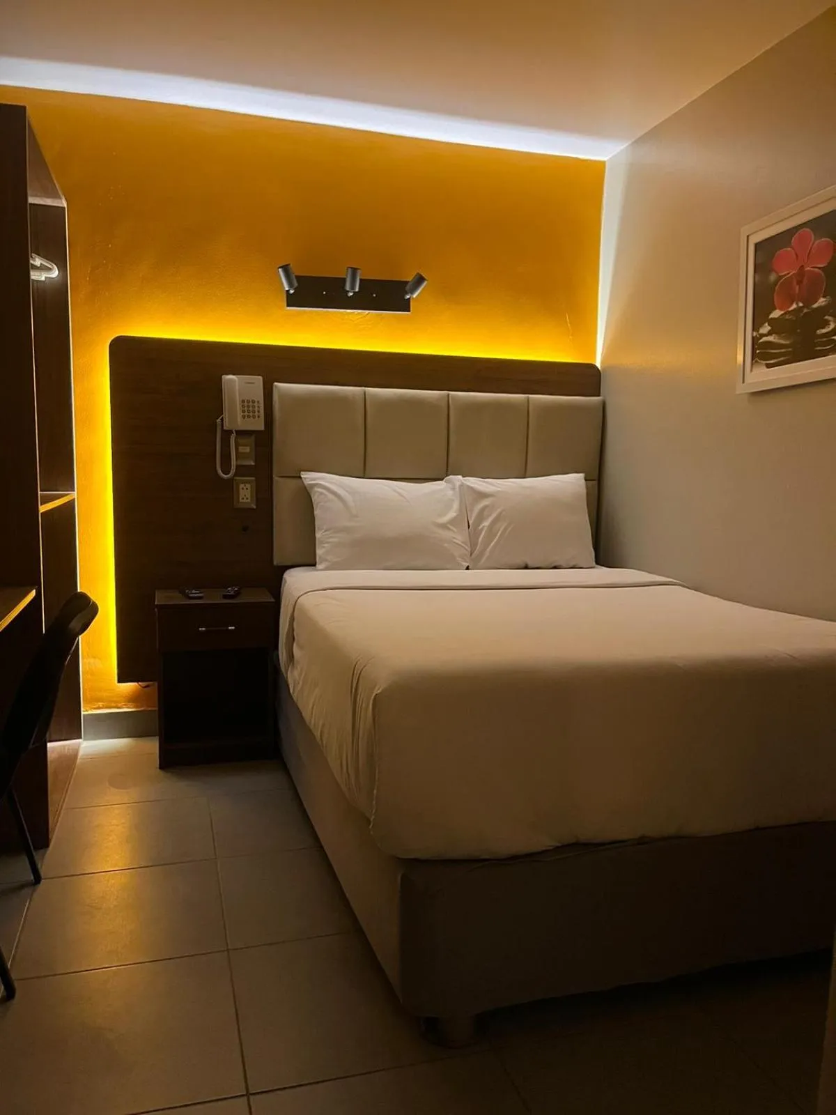 Bed in Residencial Alfa Hotel