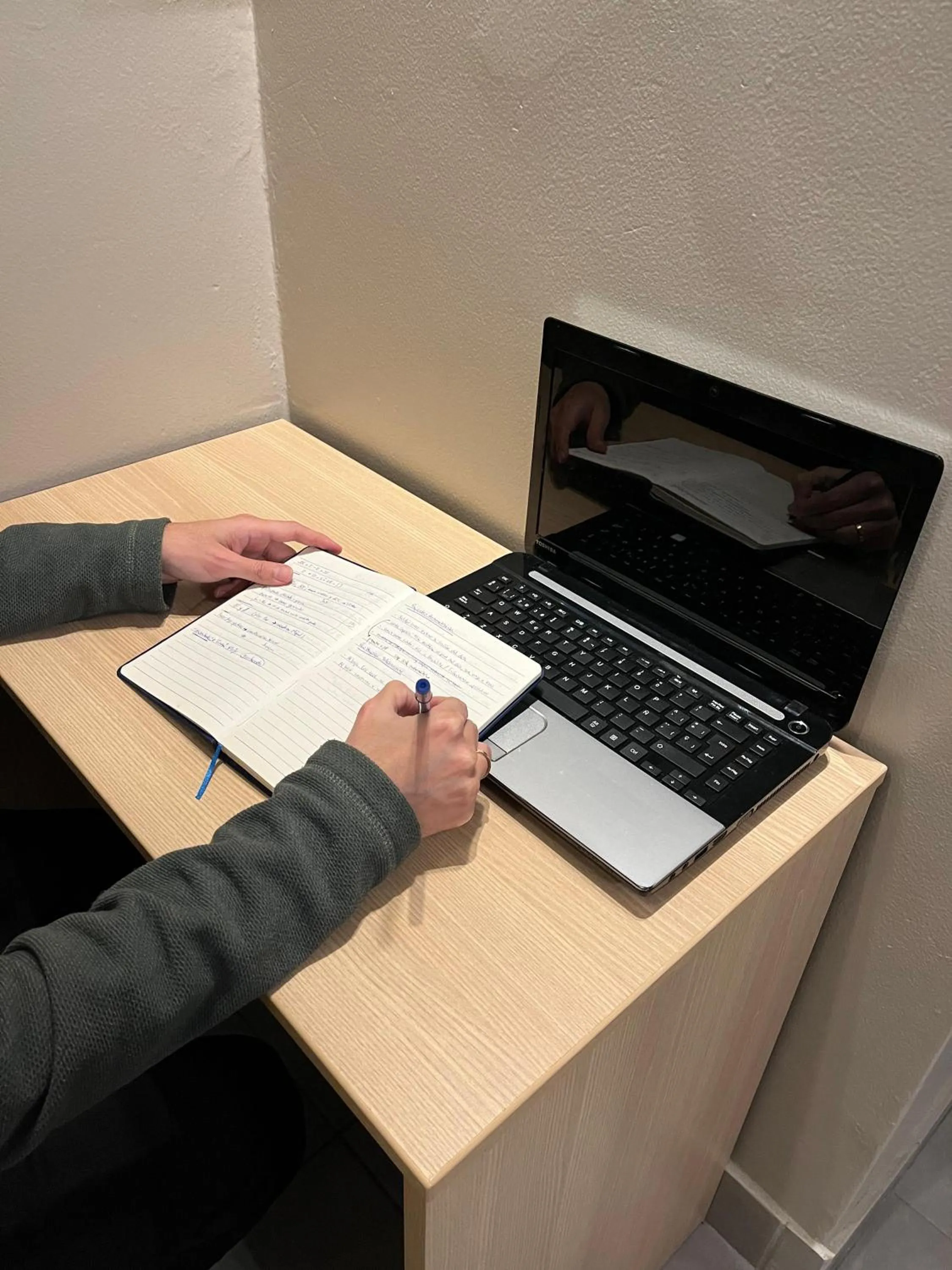 Bedroom in Residencial Alfa Hotel