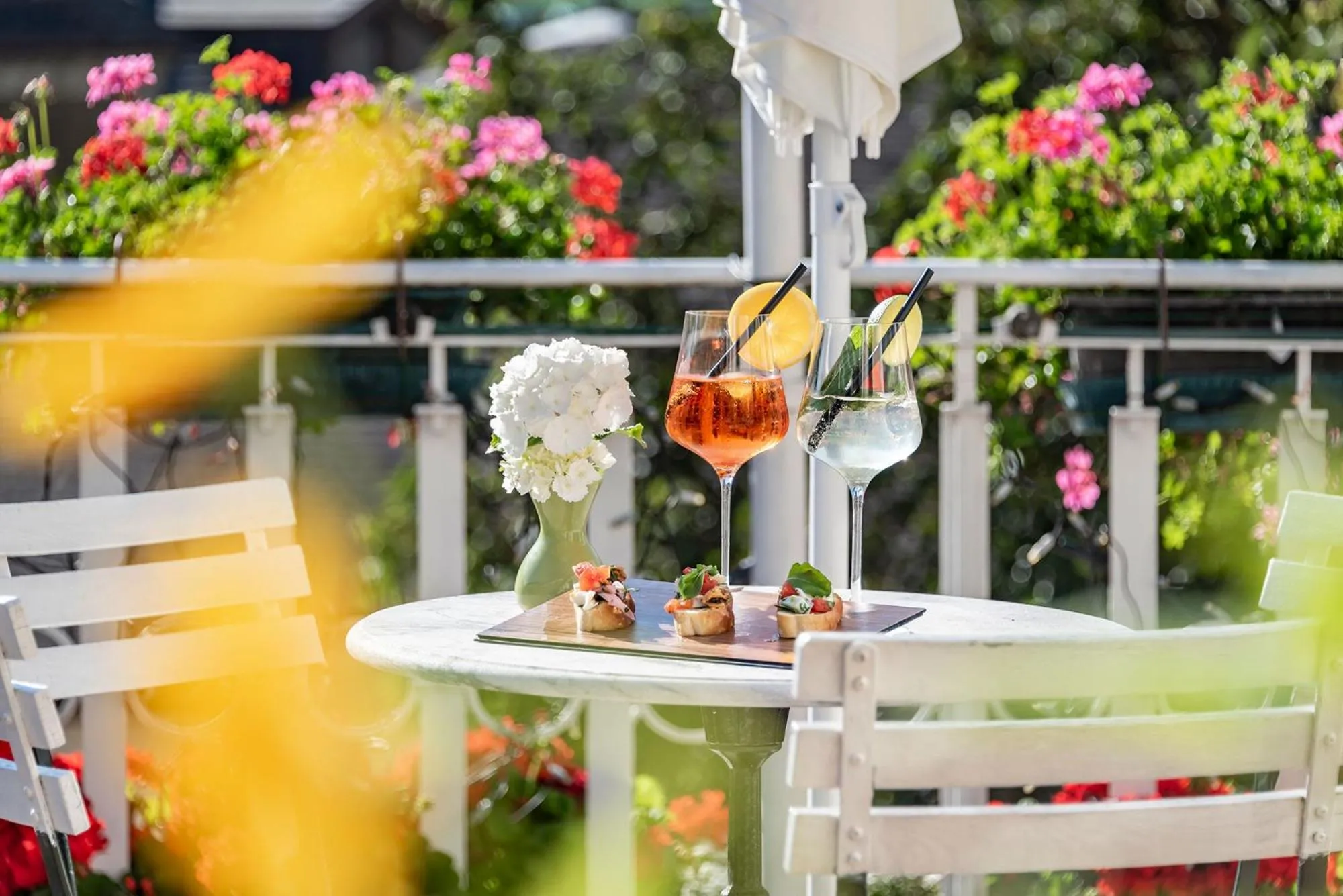 Balcony/Terrace in Hotel Weisse Lilie - B&B