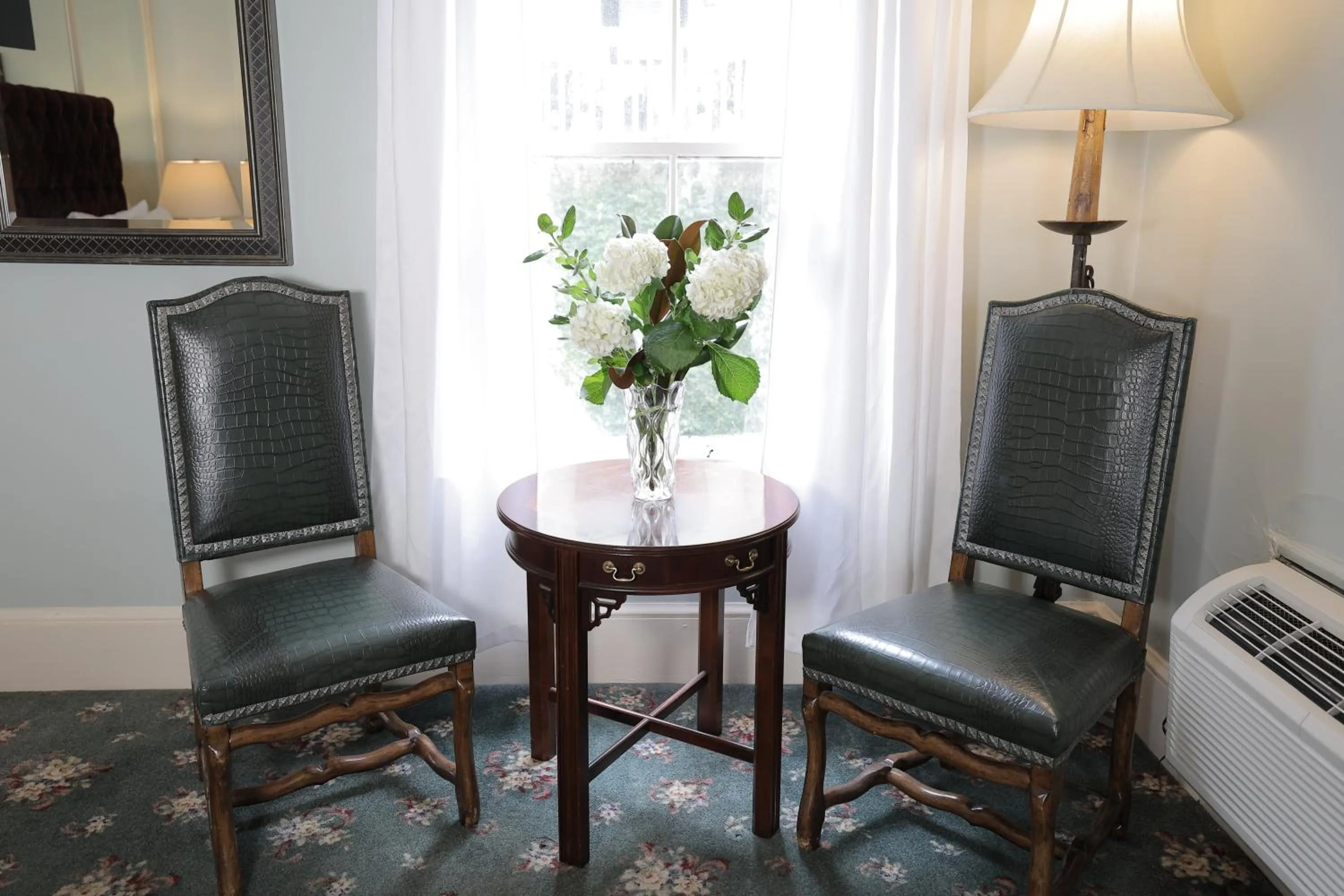Living room in Foley House Inn