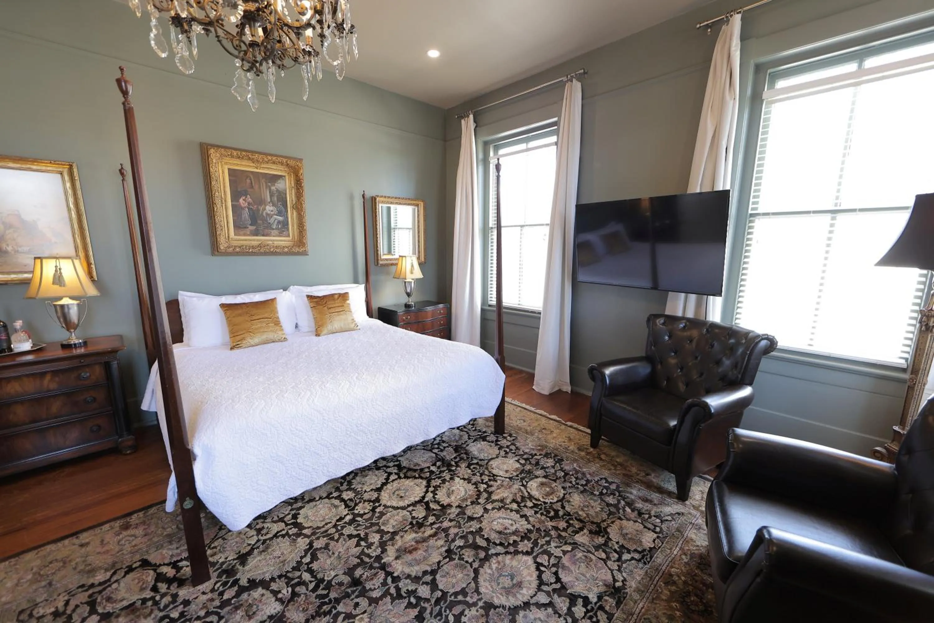 Bedroom, Bed in Foley House Inn