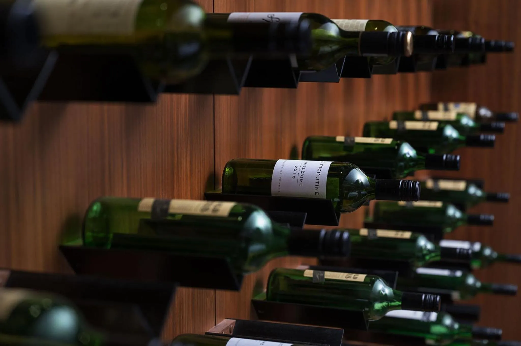 Restaurant/places to eat in voco Reading