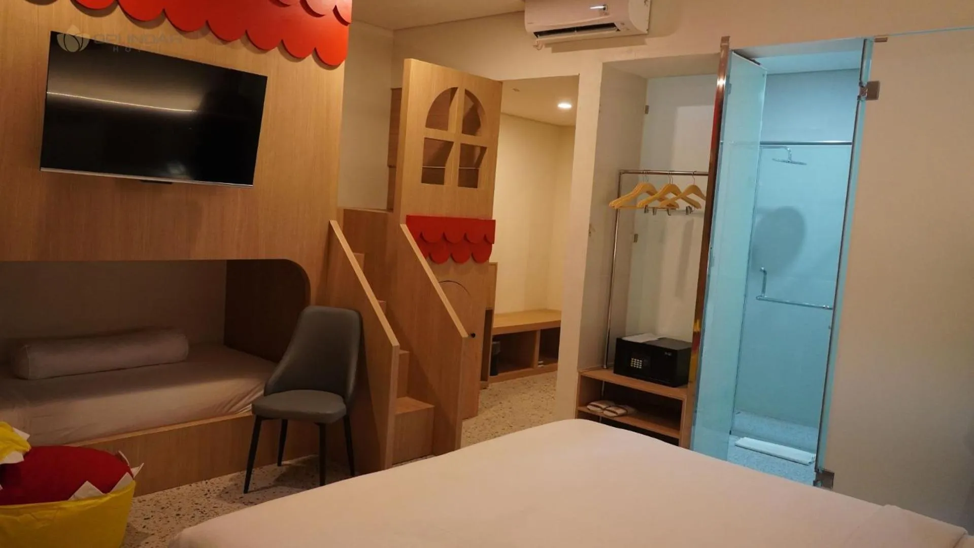 Bed in OPI Indah Hotel