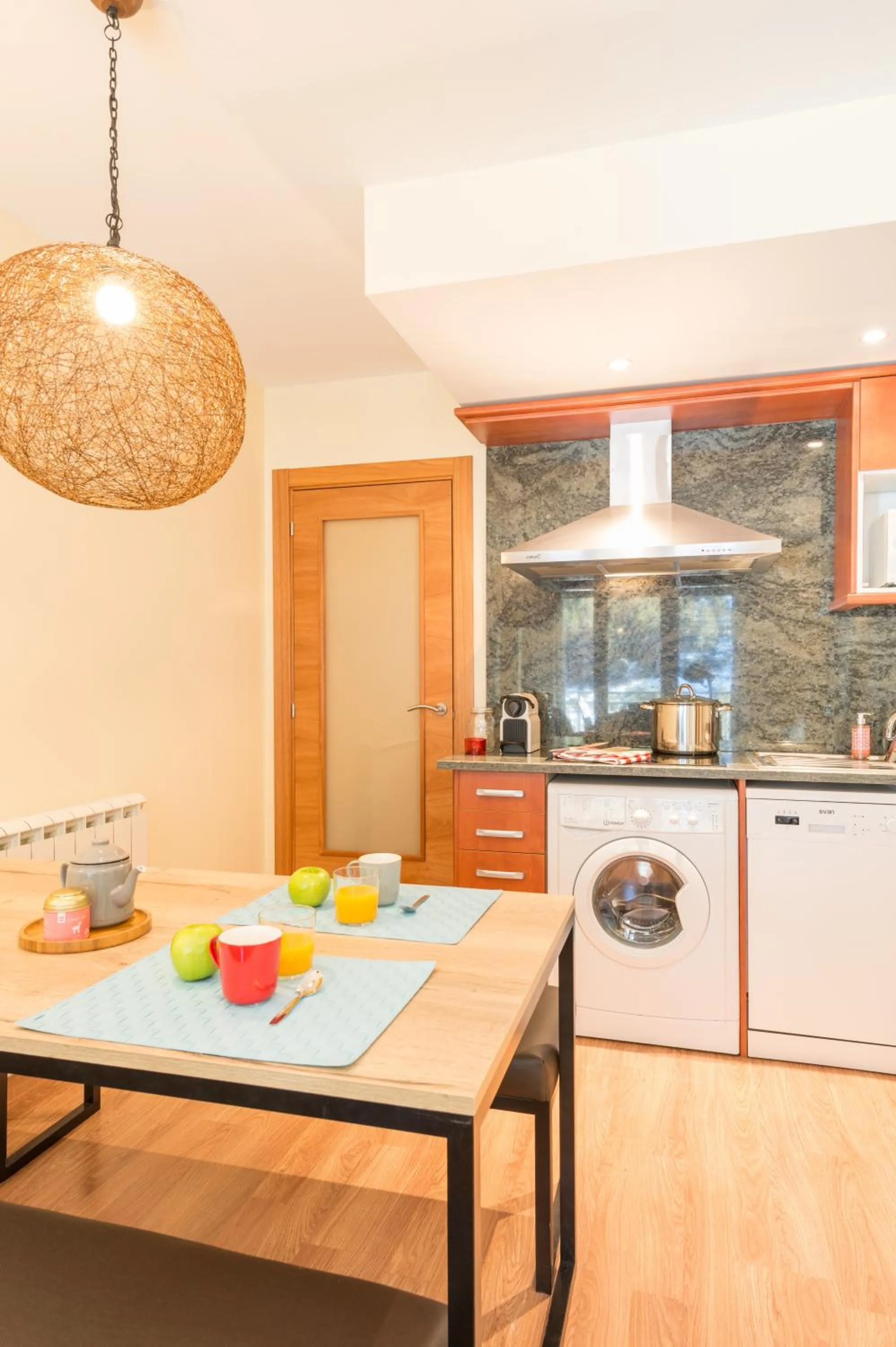 Kitchen or kitchenette in Pierre & Vacances Andorra Sunari Peretol