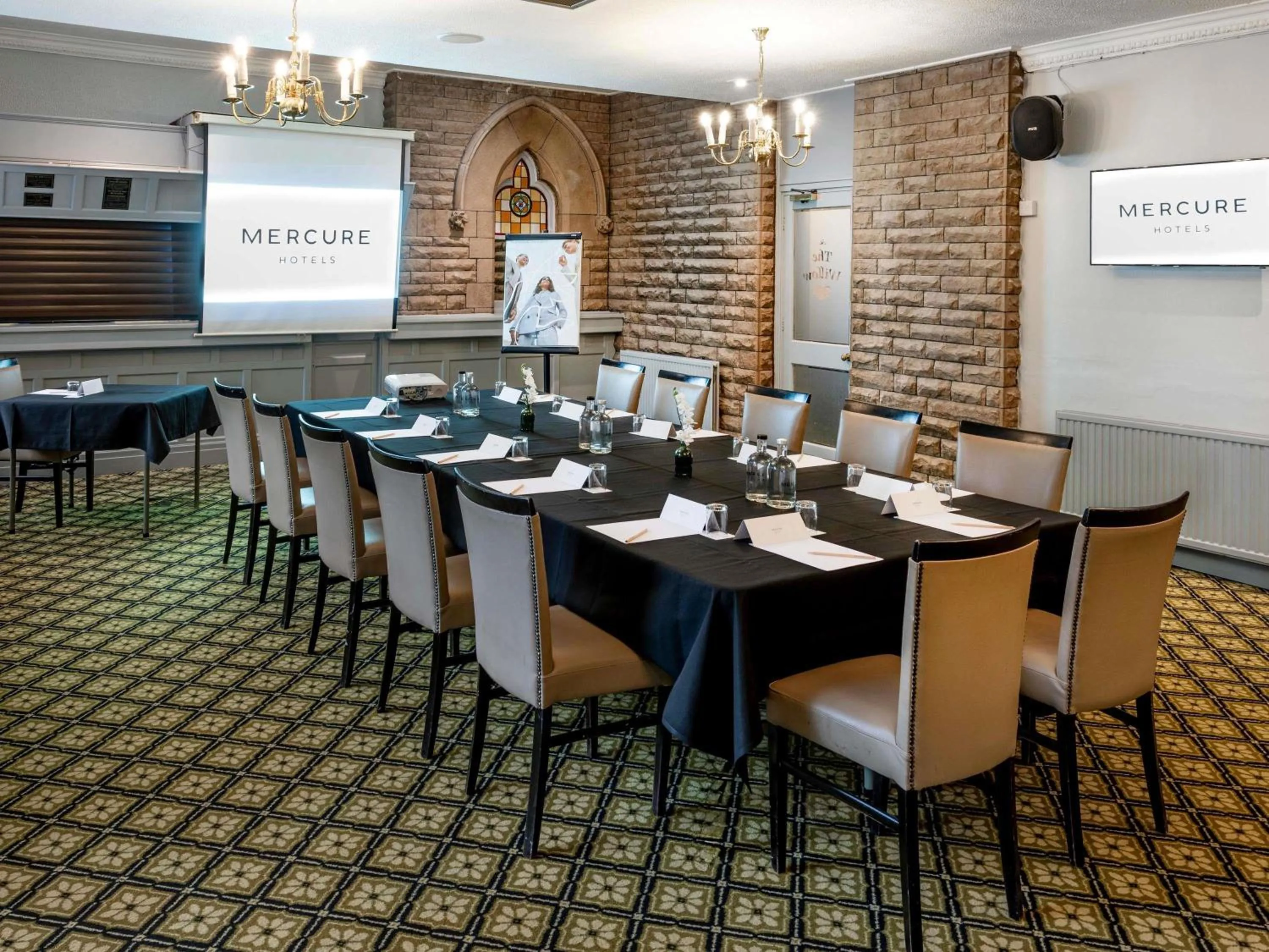 Meeting/conference room in Mercure Manchester Norton Grange Hotel & Spa