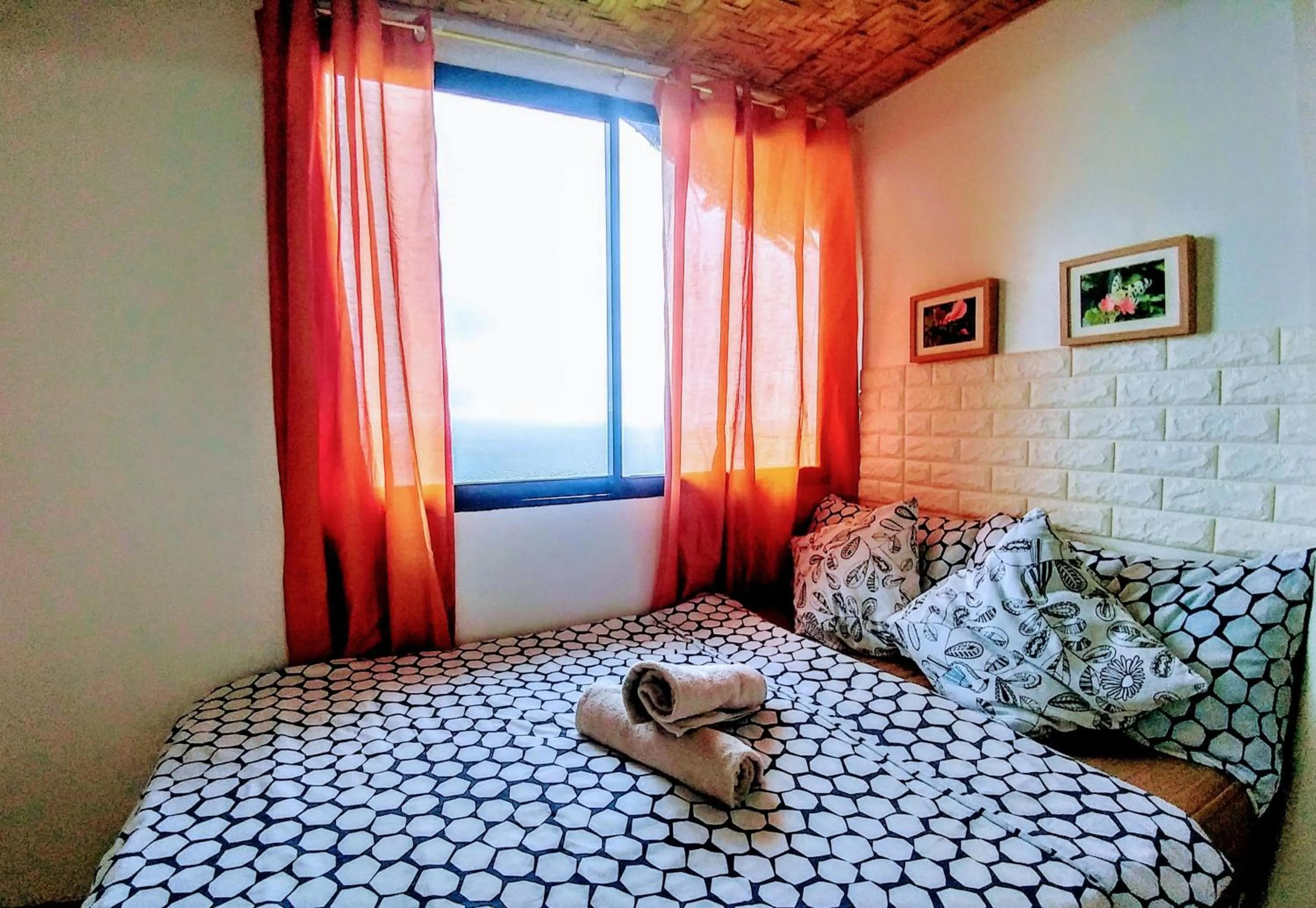 Bed in Stay N Save B&B