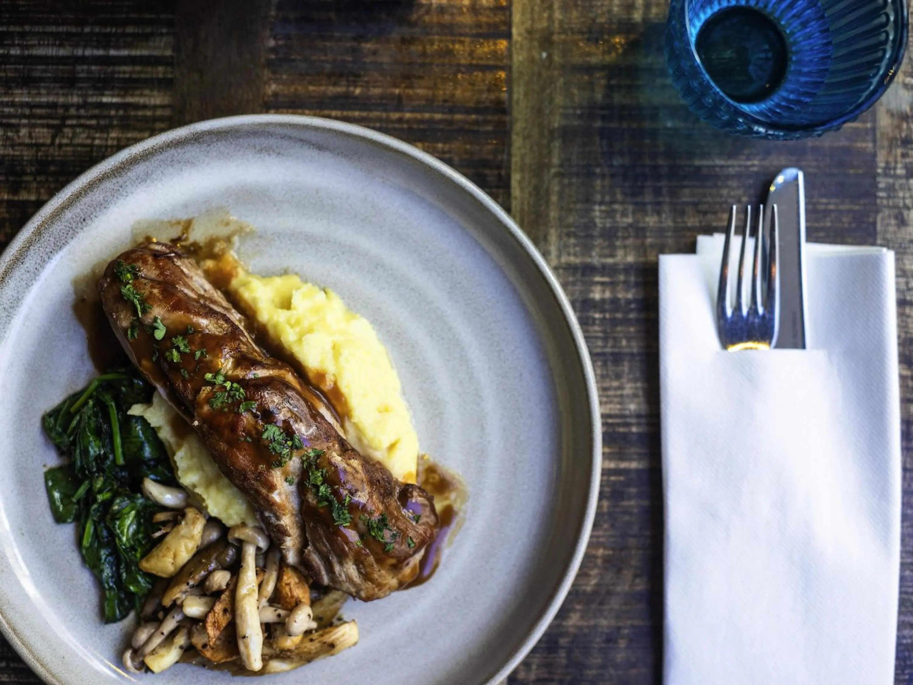 Restaurant/places to eat in Novotel London Tower Bridge