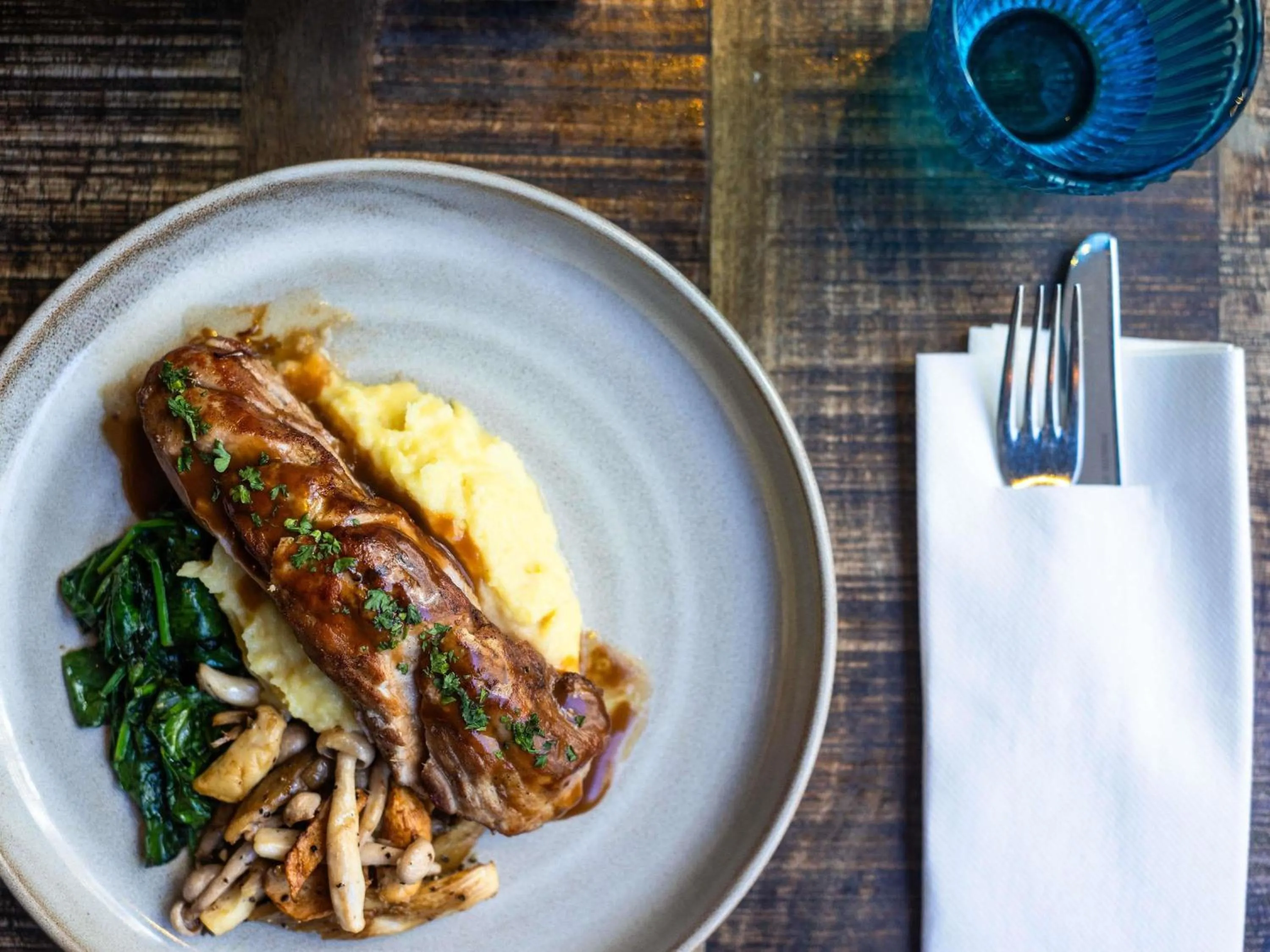 Restaurant/places to eat in Novotel London Tower Bridge