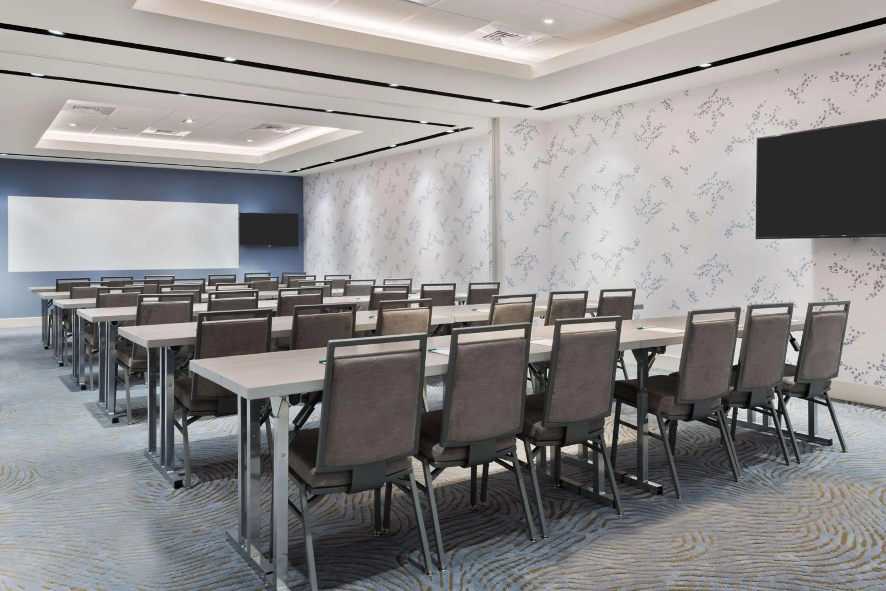 Meeting/conference room in Homewood Suites by Hilton Sarasota-Lakewood Ranch