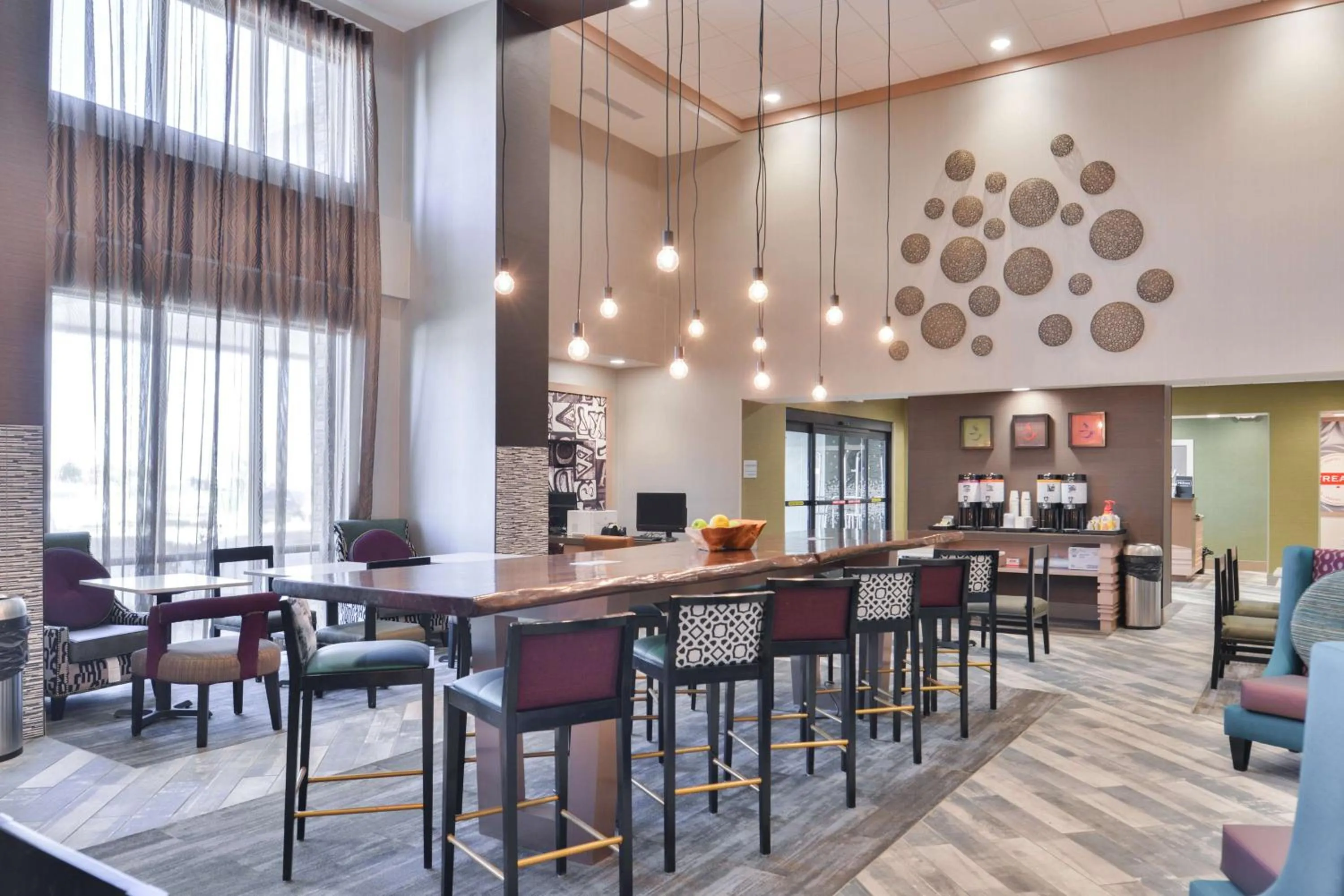 Lobby or reception in Hampton Inn and Suites Altoona-Des Moines by Hilton