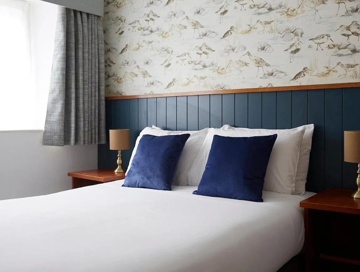 Bed in Old Manse Hotel by Greene King Inns