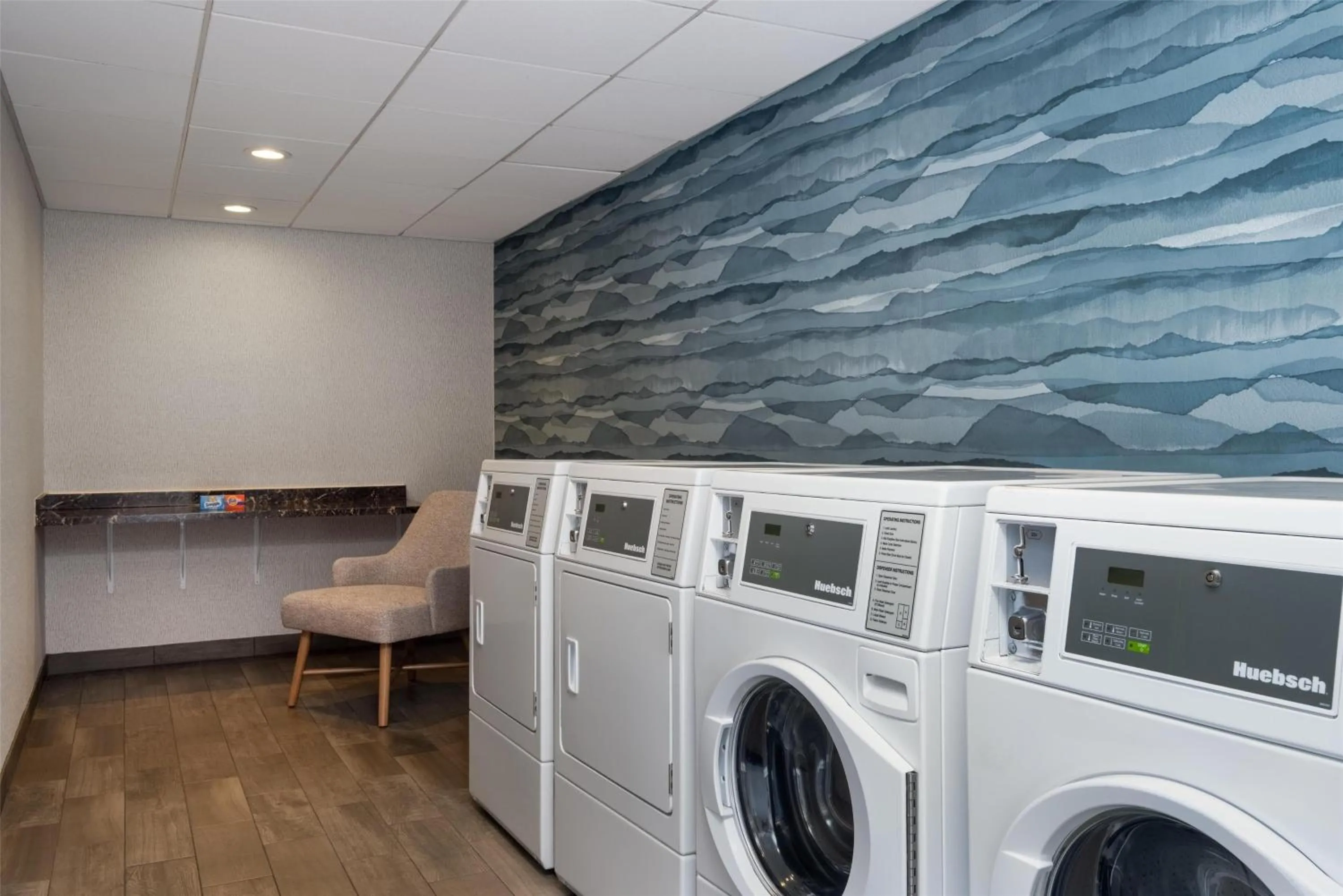 laundry in Hampton Inn by Hilton Turlock