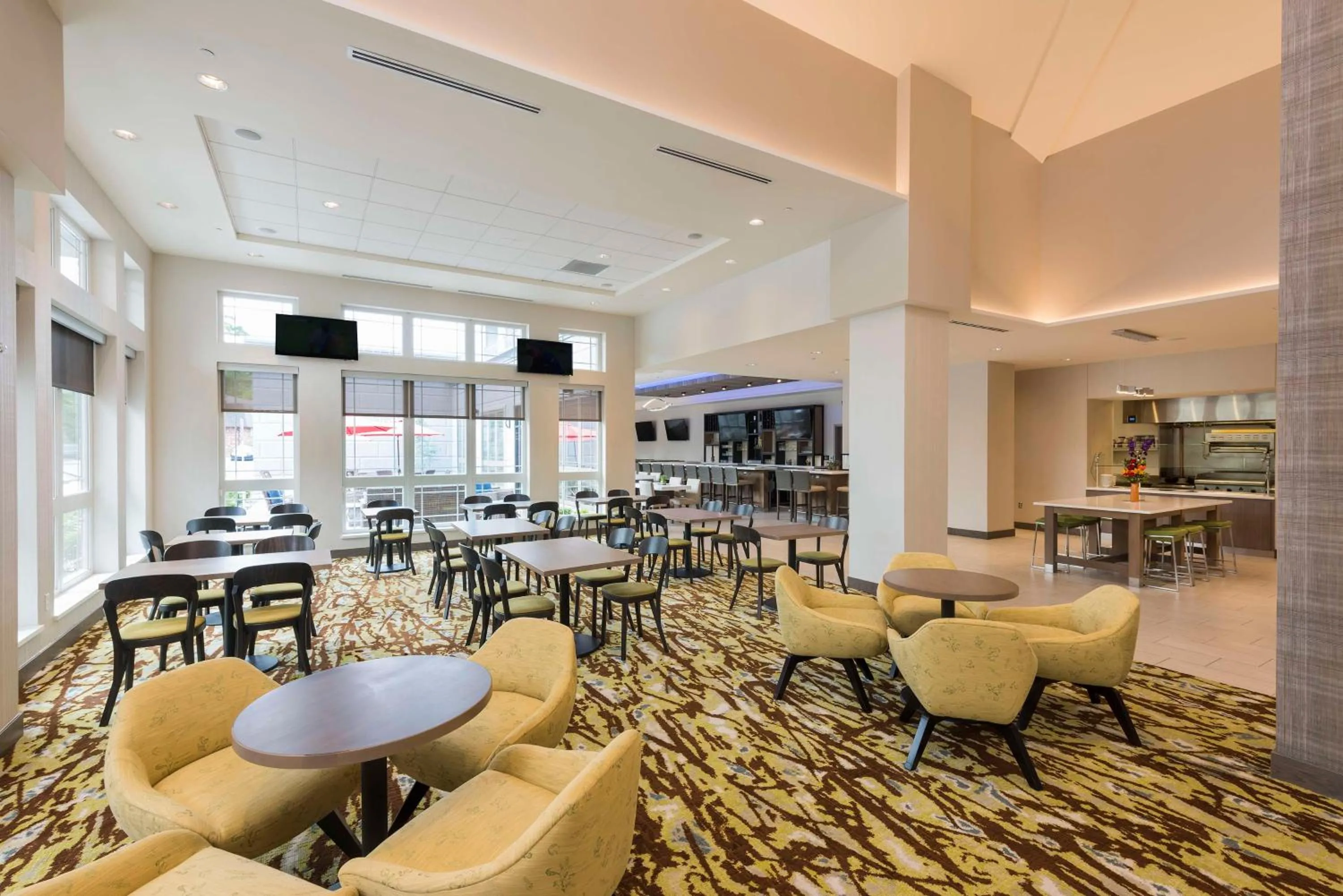 Lobby or reception in Hilton Garden Inn Grand Rapids East