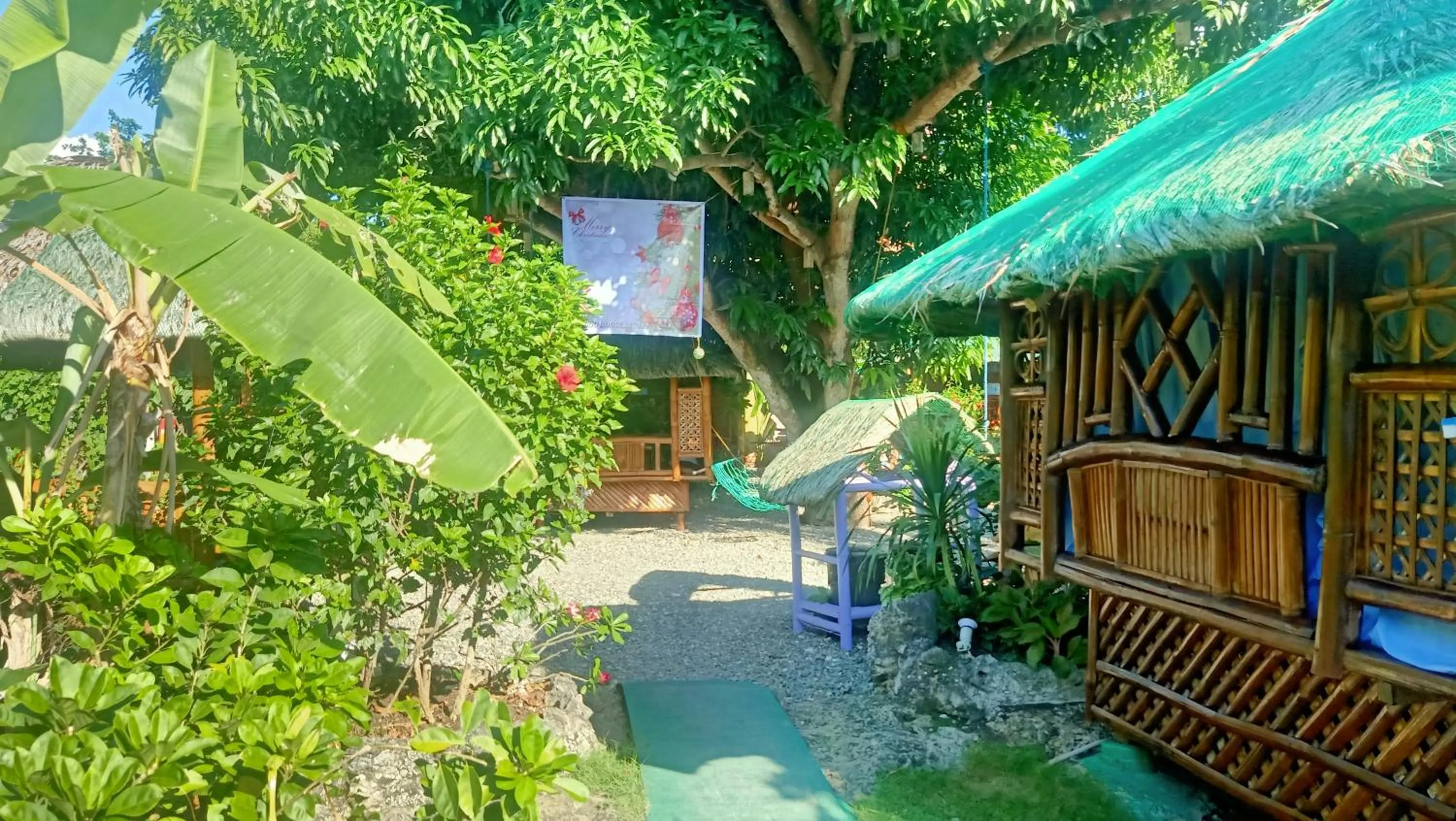 Moalboal Bamboo Guest House