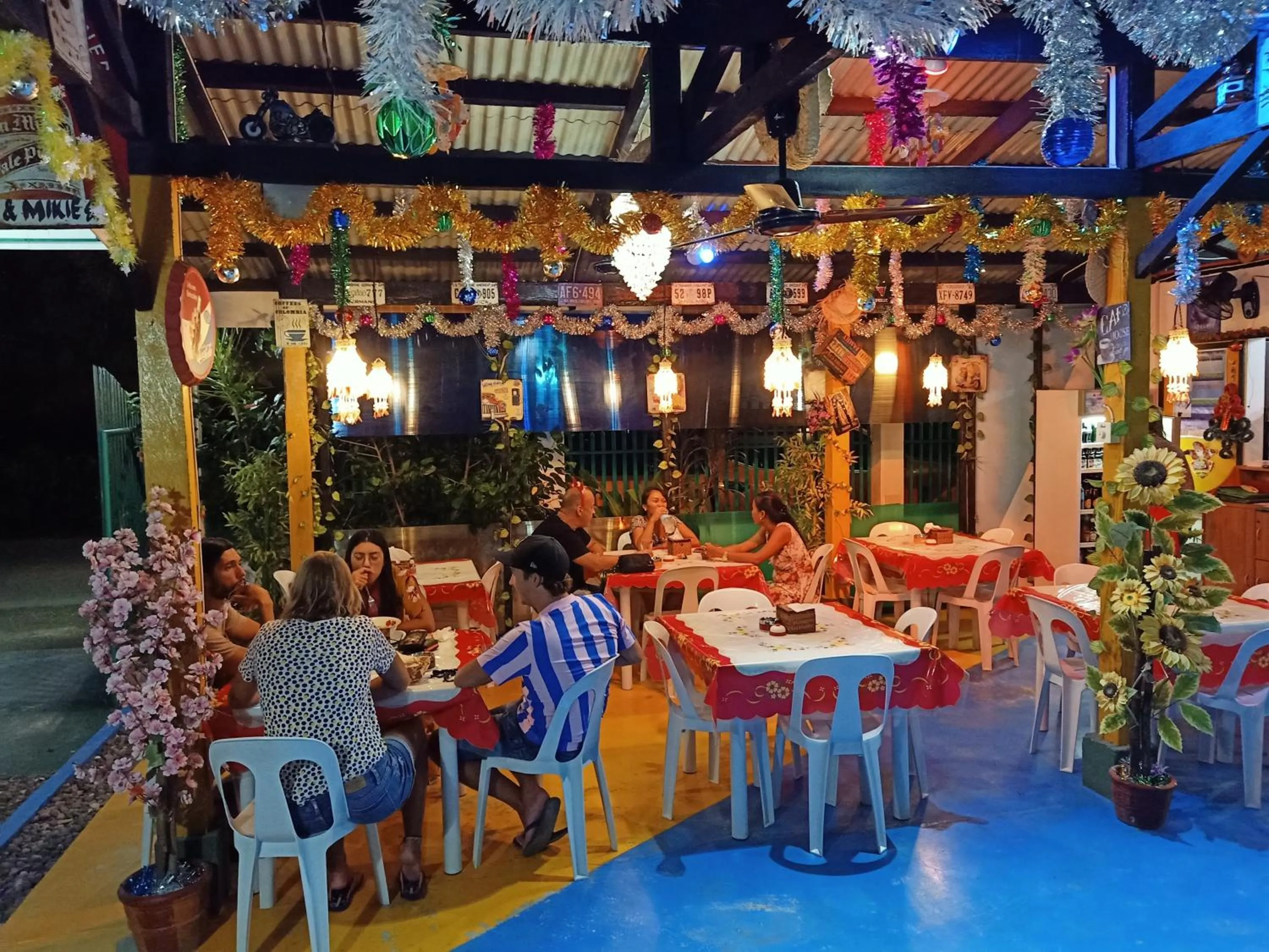 Restaurant/places to eat in Moalboal Bamboo Guest House