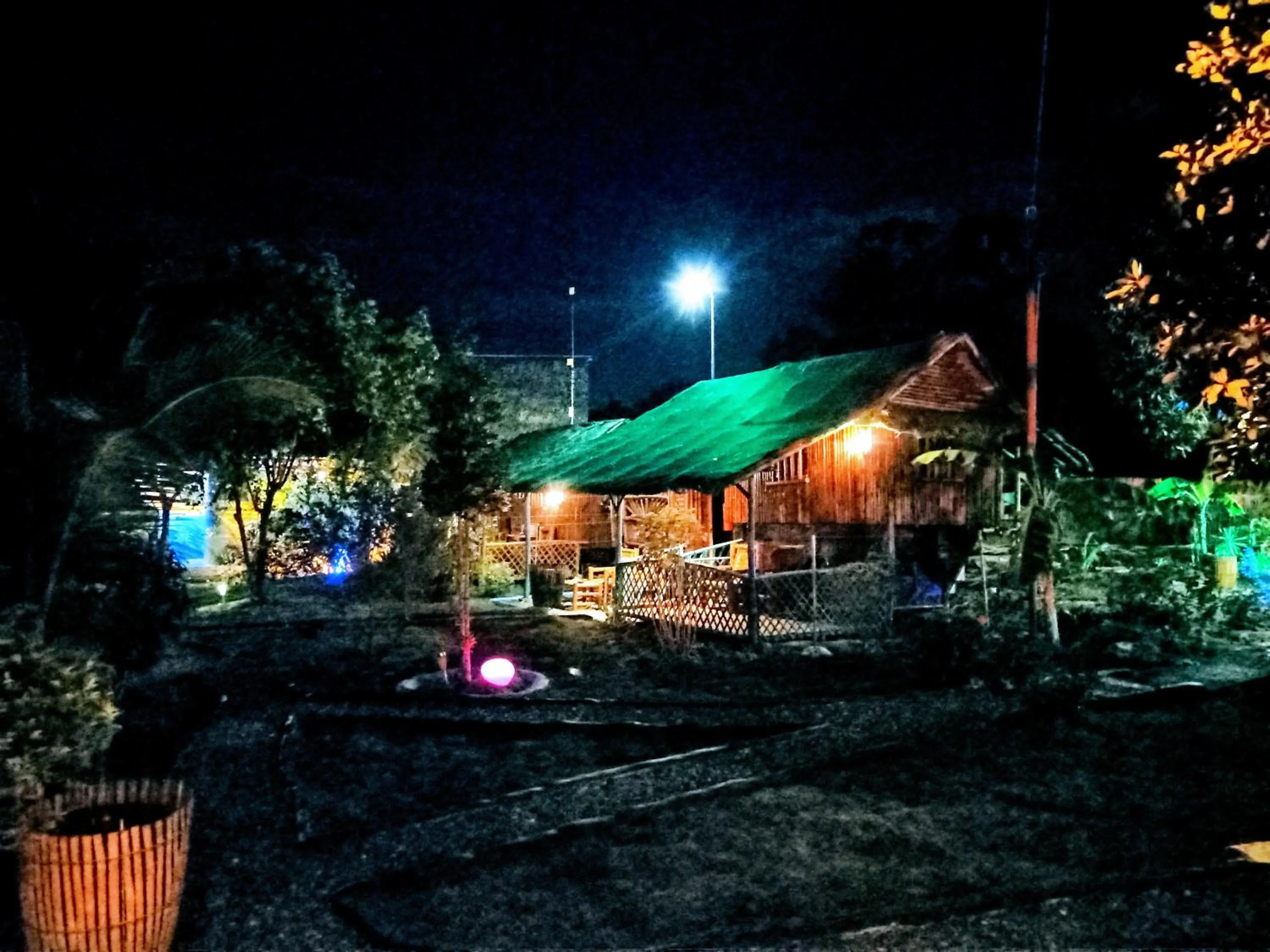 Moalboal Bamboo Guest House