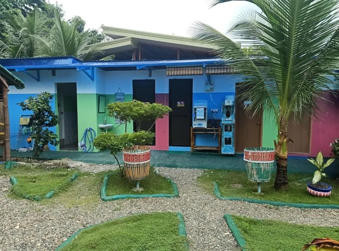 Property building in Moalboal Bamboo Guest House