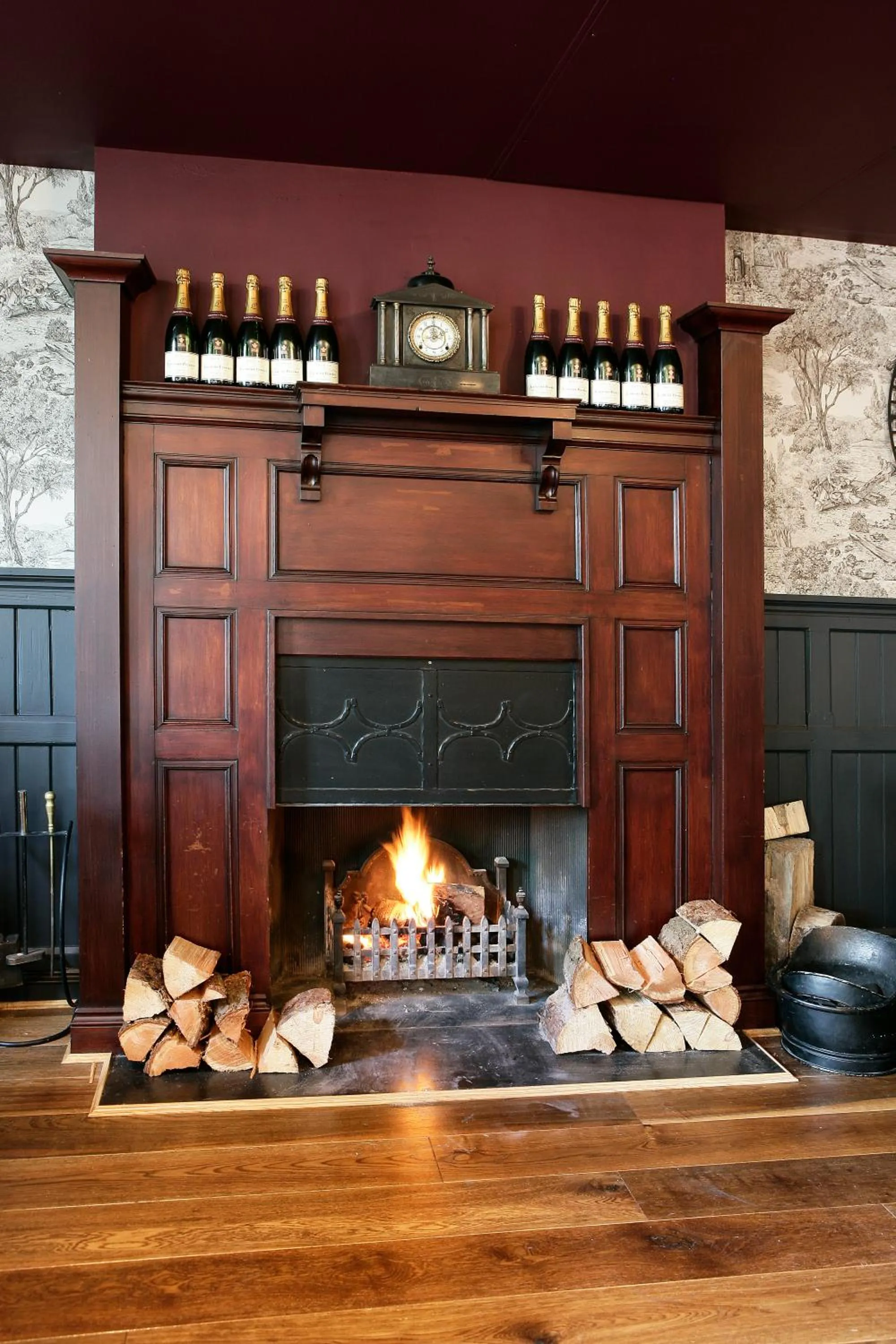 Lounge or bar in The Alexander Pope Hotel