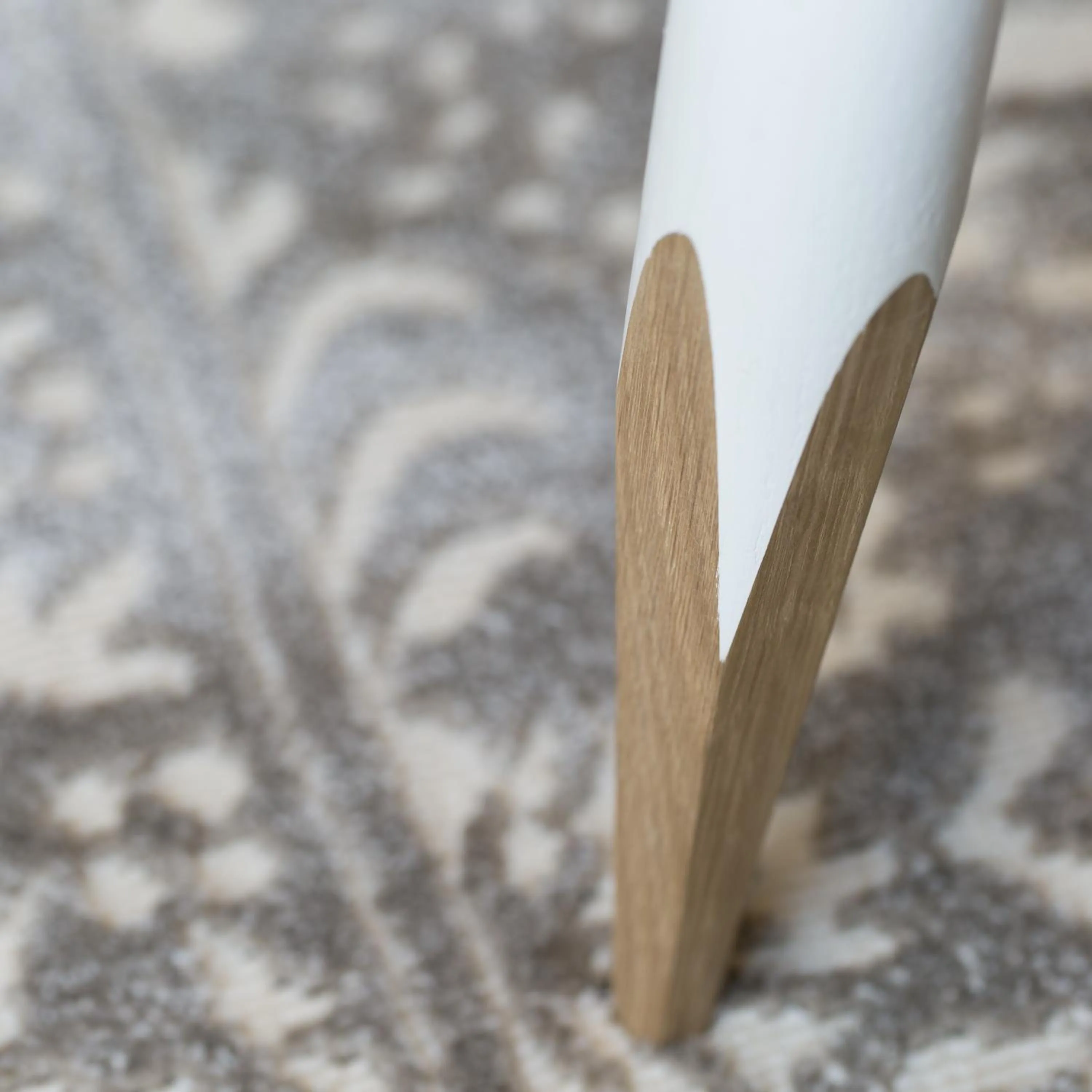 Decorative detail in The Aviary