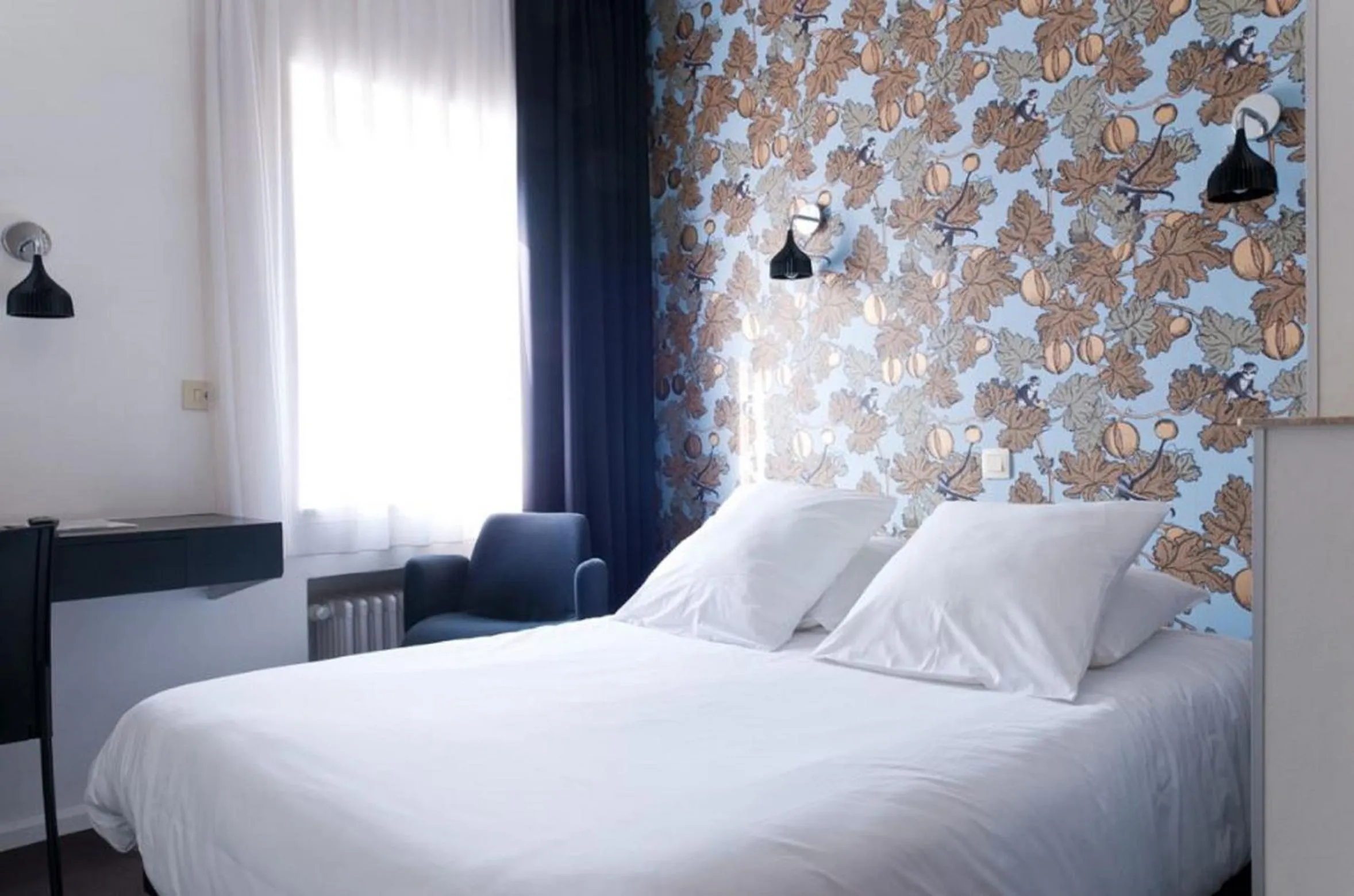 Bed in Hotel Queen Anne