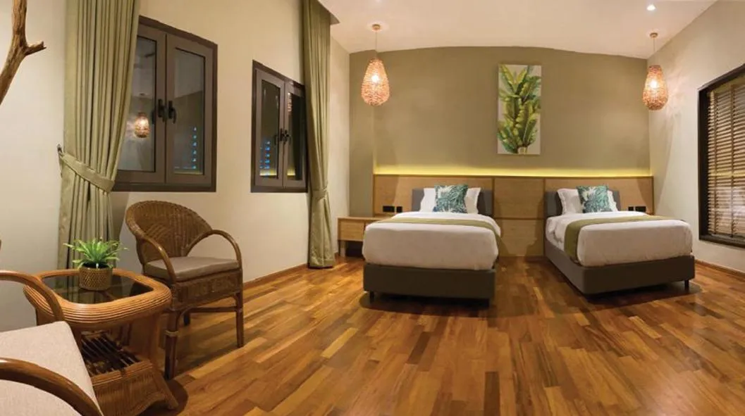 Bedroom, Bed in ke-lan-tan House