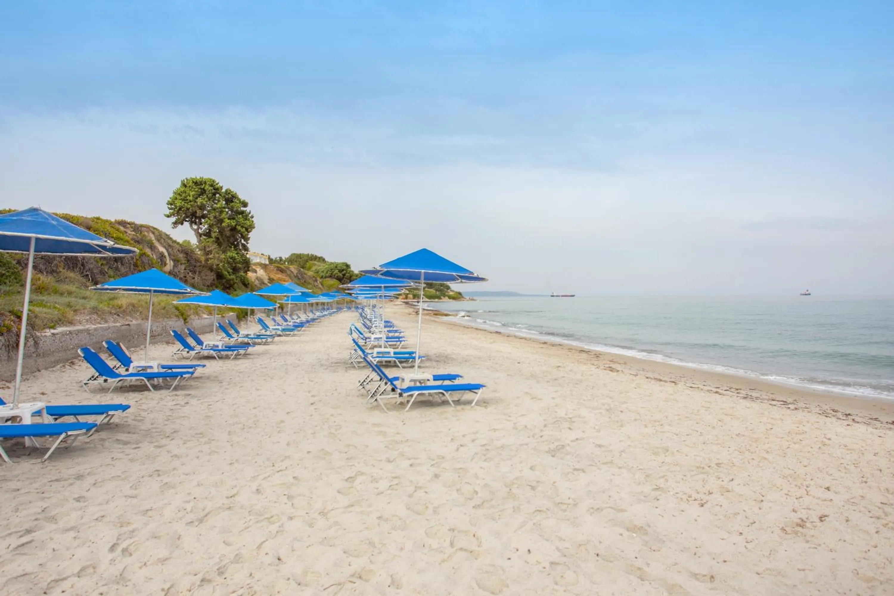 Beach in Eurovillage Achilleas Hotel