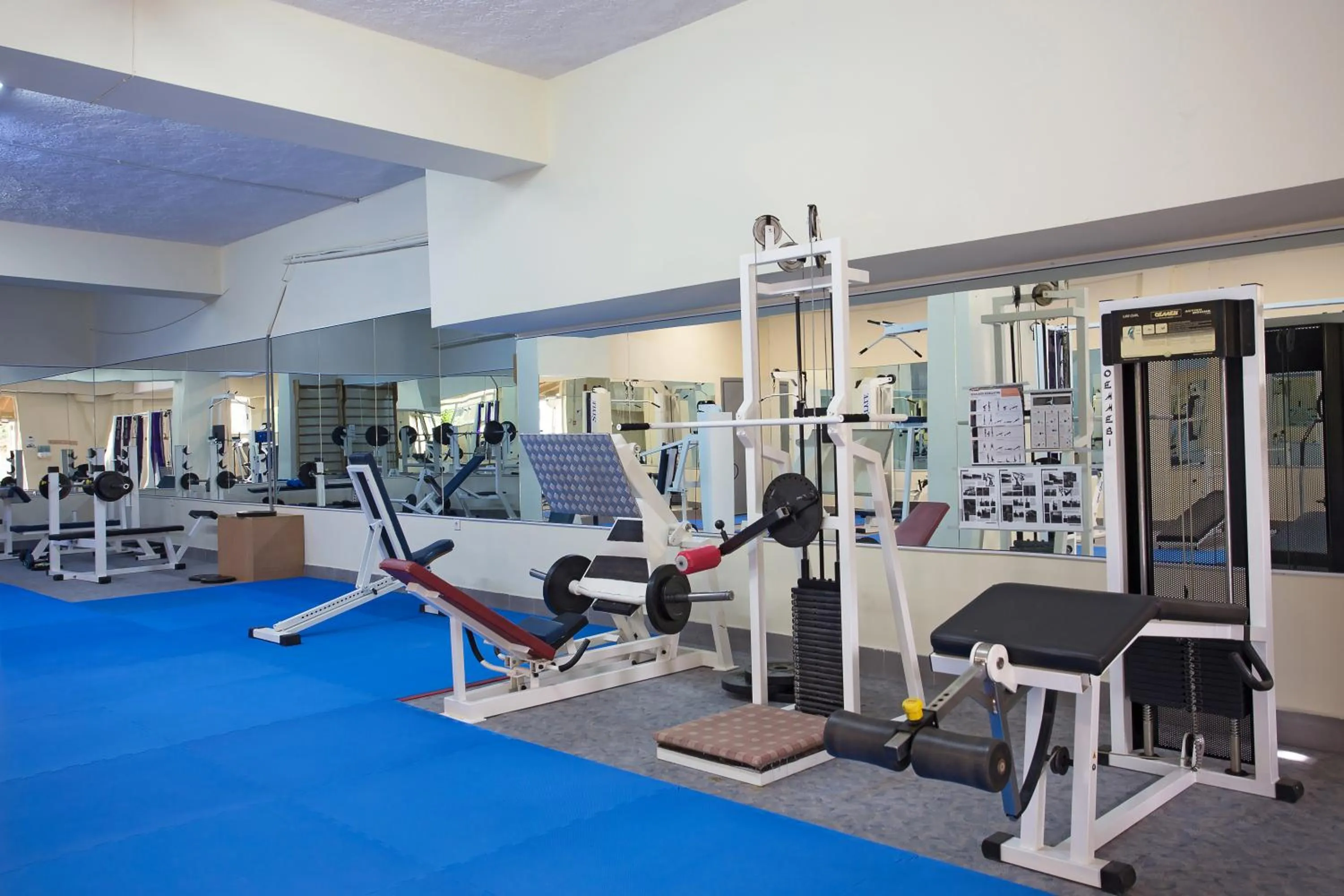 Fitness centre/facilities in Eurovillage Achilleas Hotel