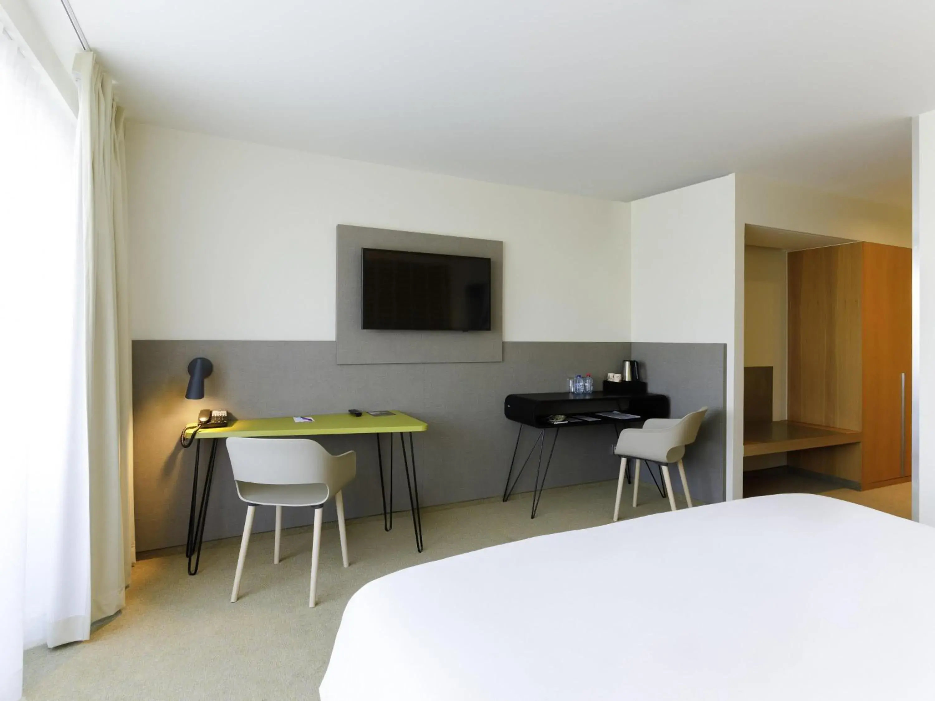 Superior Room with One Double Bed in ibis Styles Kortrijk Expo Superior Room with One Double Bed in ibis Styles Kortrijk Expo