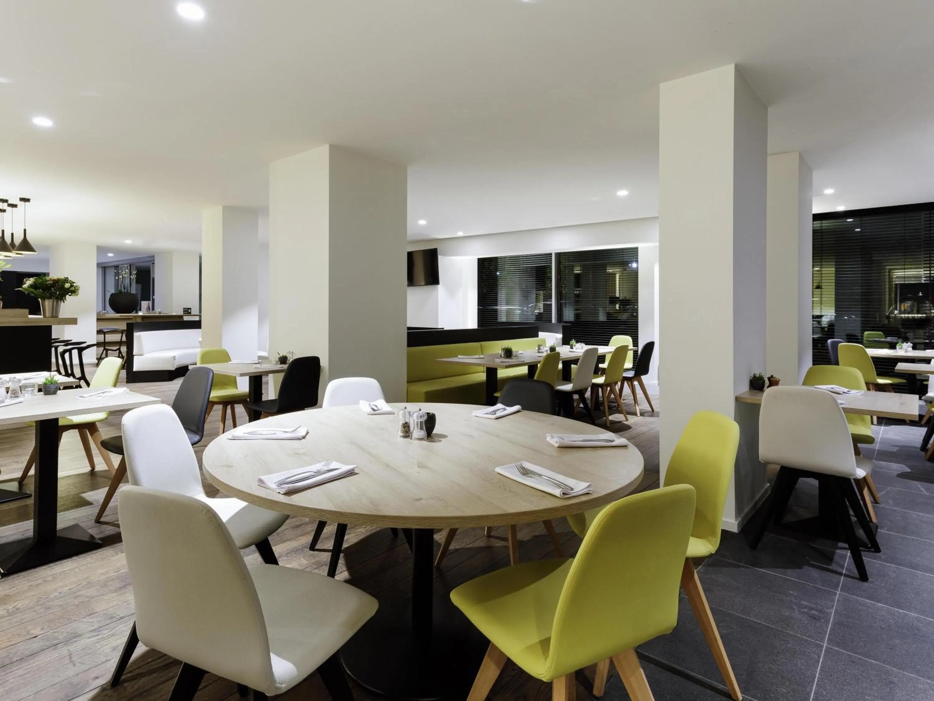 Breakfast in ibis Styles Kortrijk Expo