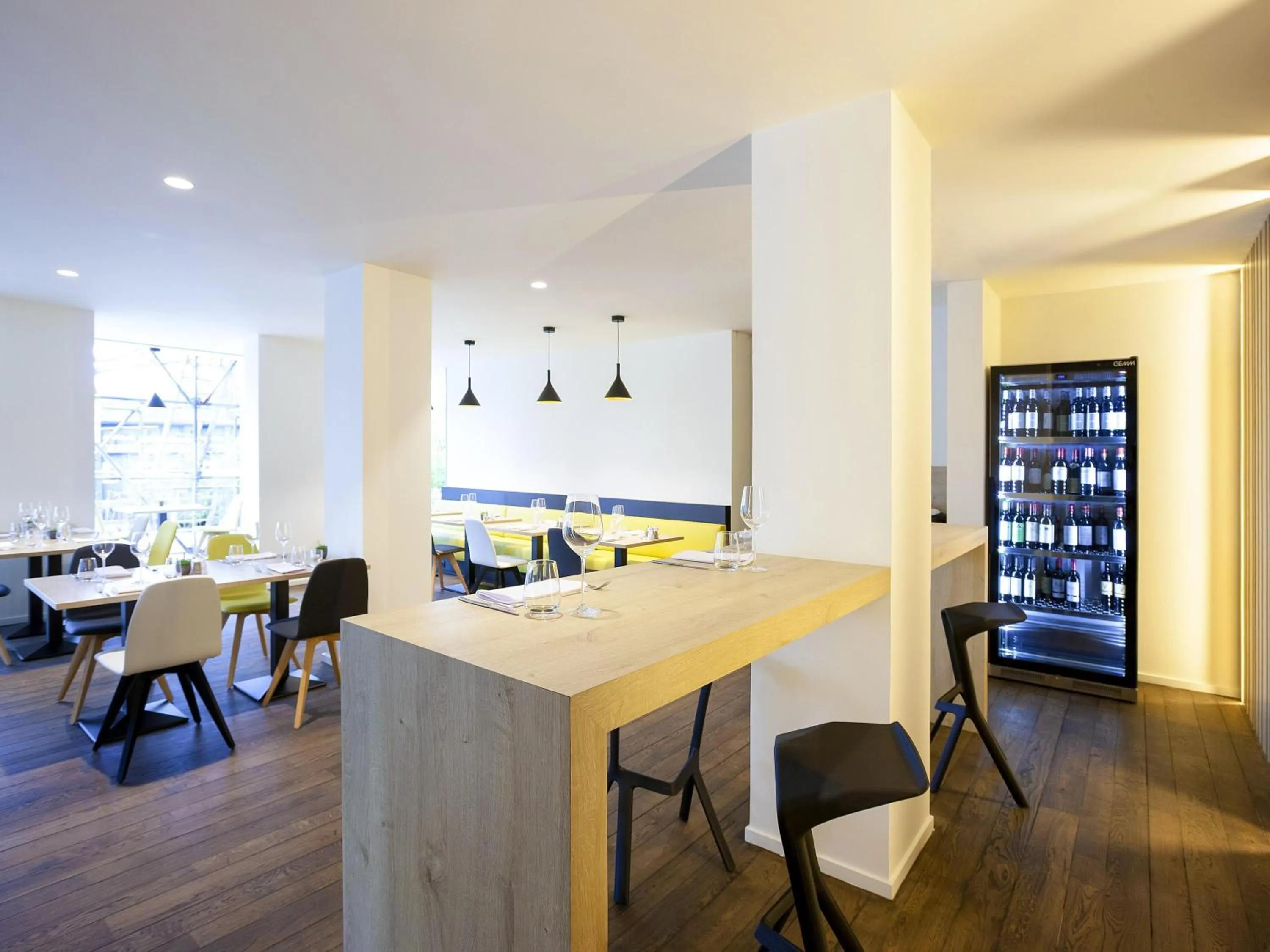 Restaurant/places to eat in ibis Styles Kortrijk Expo