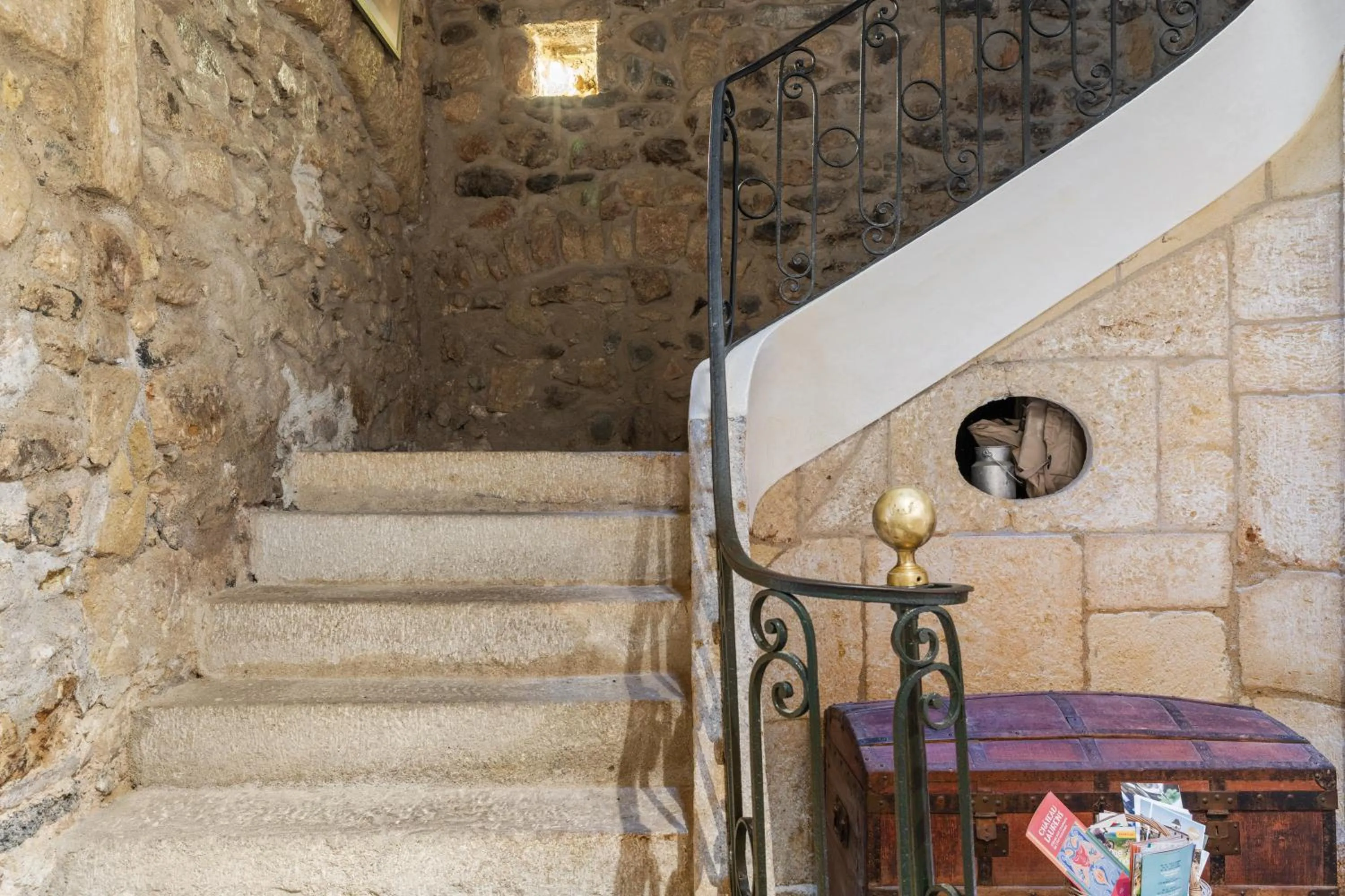 Lobby or reception in L'ORANGERIE Chambres d'hotes de charme