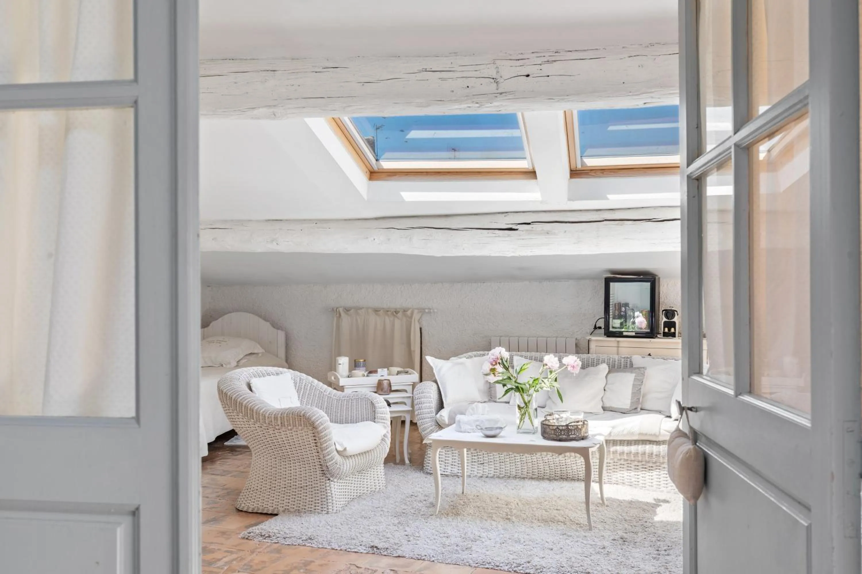 Photo of the whole room in L'ORANGERIE Chambres d'hotes de charme