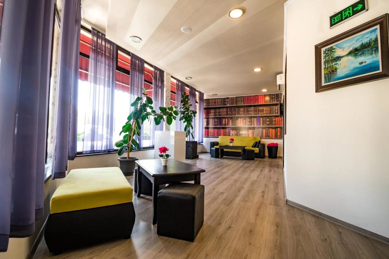 Lobby or reception, Bed in Hotel Ostrova