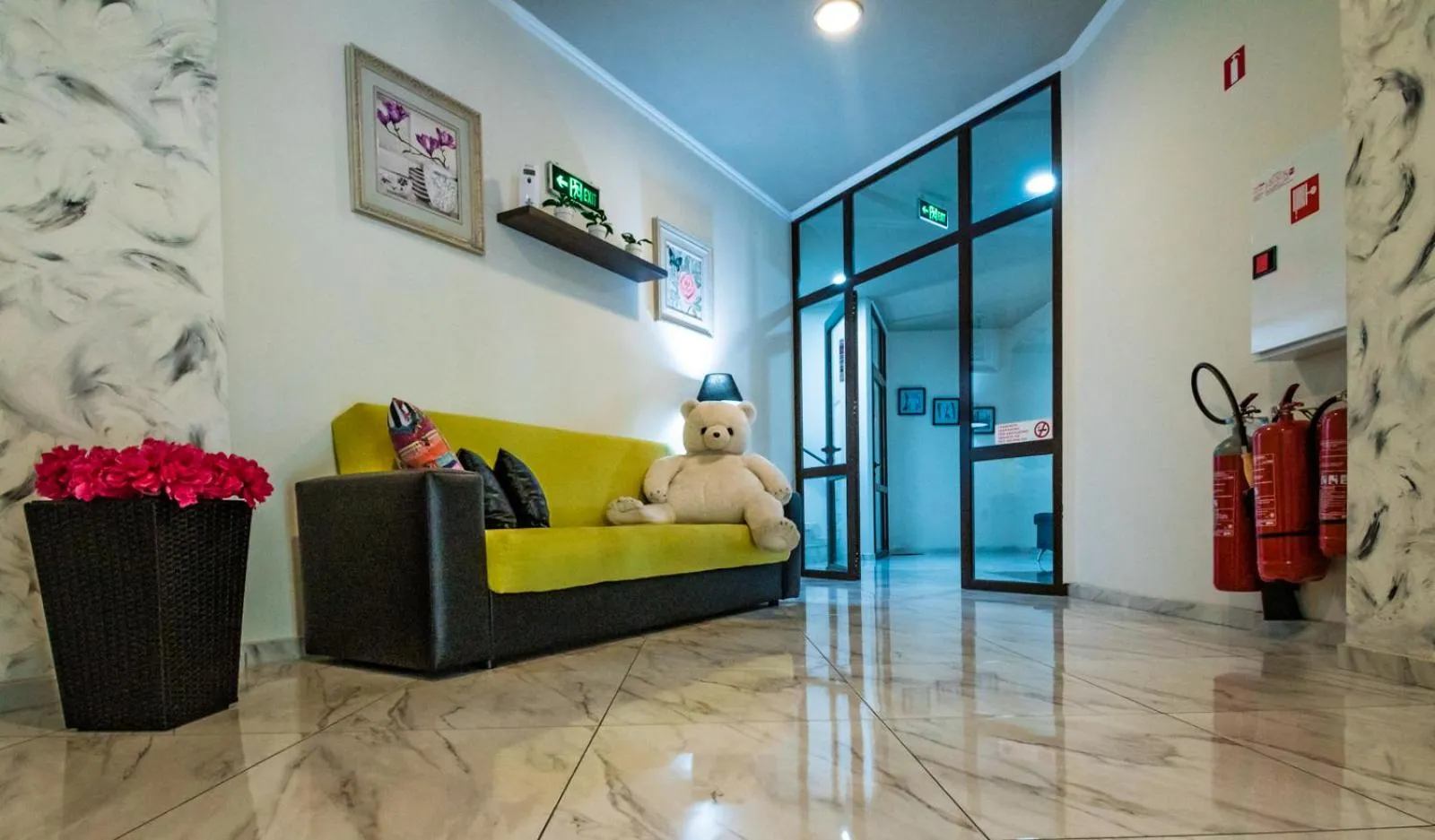 Lobby or reception in Hotel Ostrova