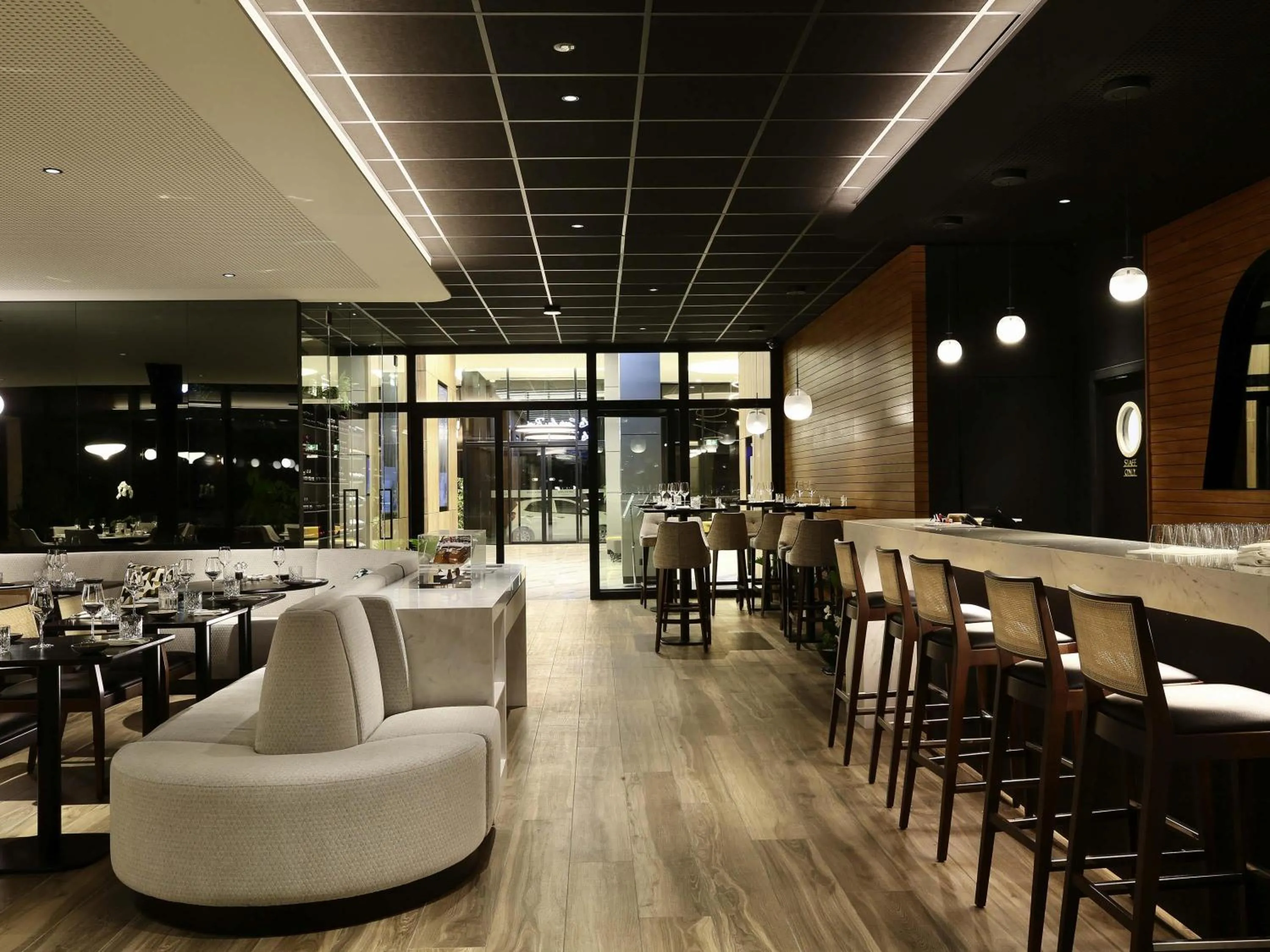 Restaurant/places to eat in Mercure Namur Hotel